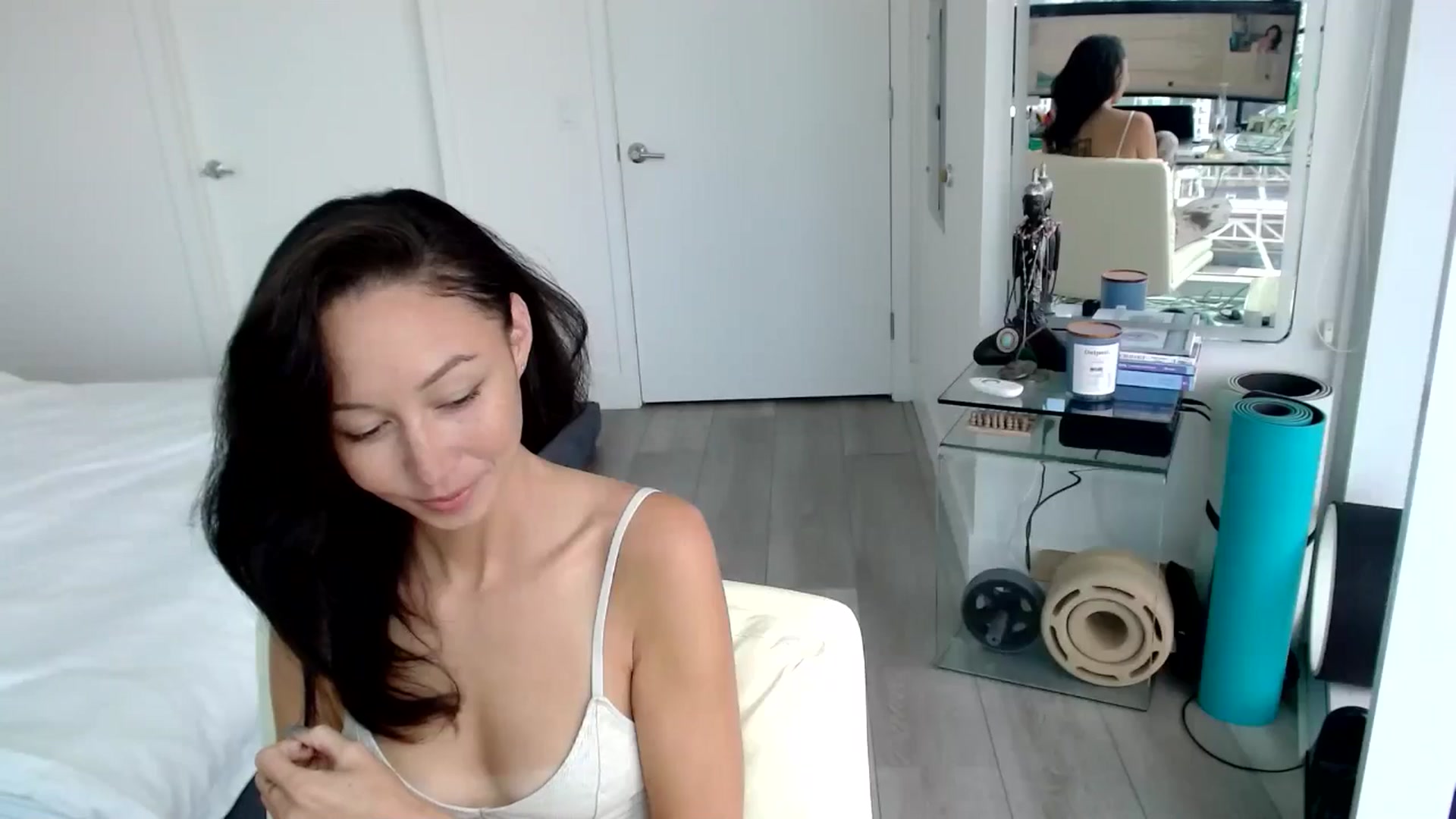 Gallery image thumbnail from ALL_MinnieB00's myfreecams stream on, 08/01/2024, 20:41 image 19 of 20