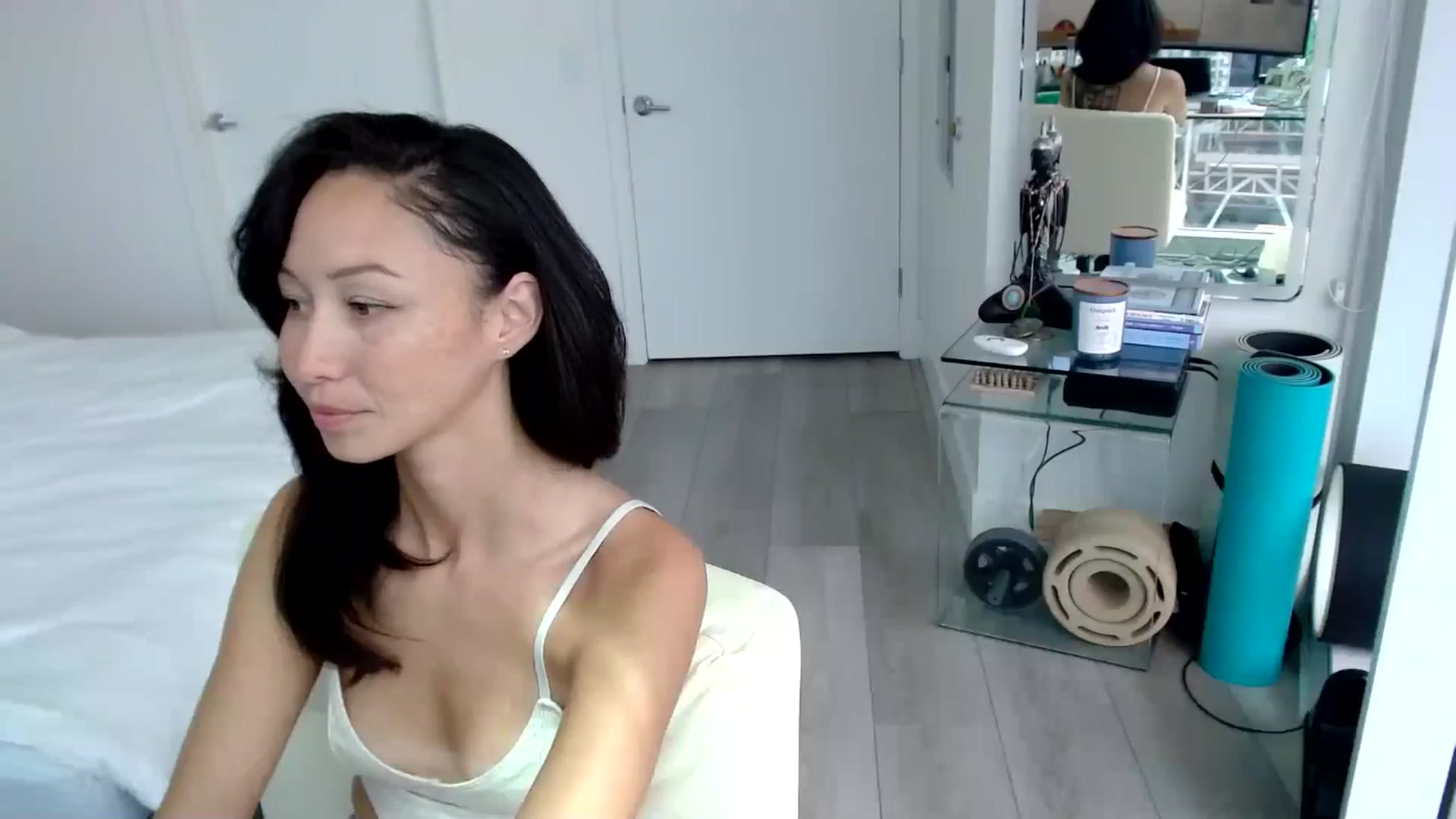 Gallery image thumbnail from ALL_MinnieB00's myfreecams stream on, 08/01/2024, 22:22 image 7 of 20