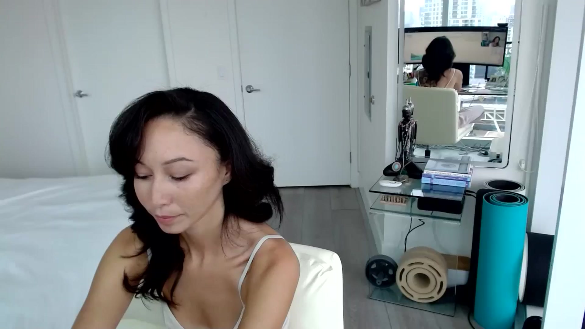 Gallery image thumbnail from ALL_MinnieB00's myfreecams stream on, 08/07/2024, 20:05 image 1 of 20