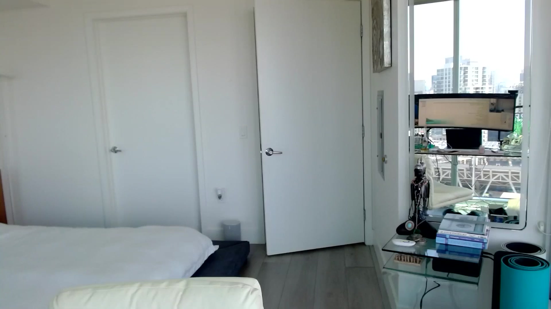 Gallery image thumbnail from ALL_MinnieB00's myfreecams stream on, 08/08/2024, 20:37 image 19 of 20