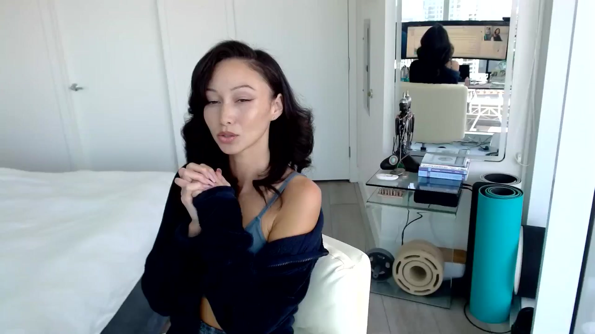 Gallery image thumbnail from ALL_MinnieB00's myfreecams stream on, 08/09/2024, 21:45 image 5 of 20