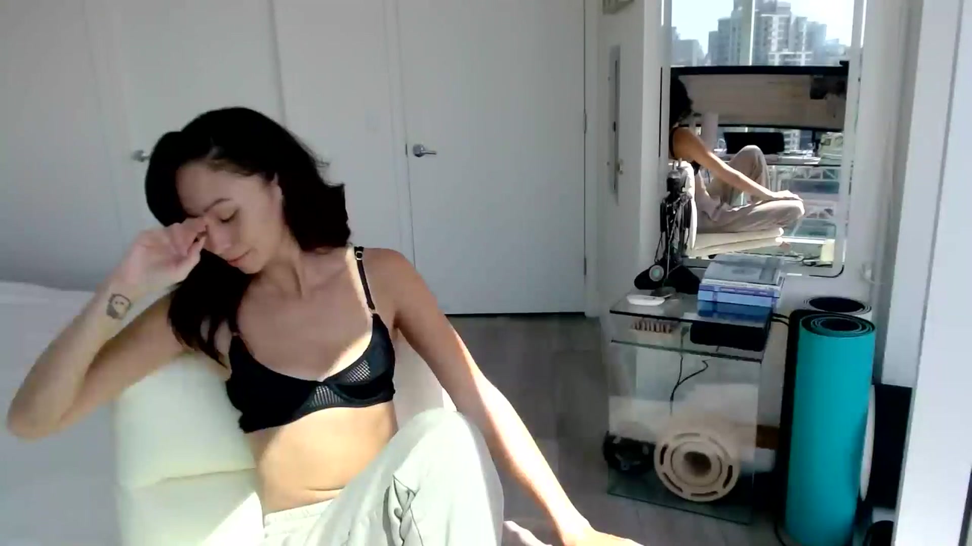 Gallery image thumbnail from ALL_MinnieB00's myfreecams stream on, 08/09/2024, 23:05 image 3 of 20