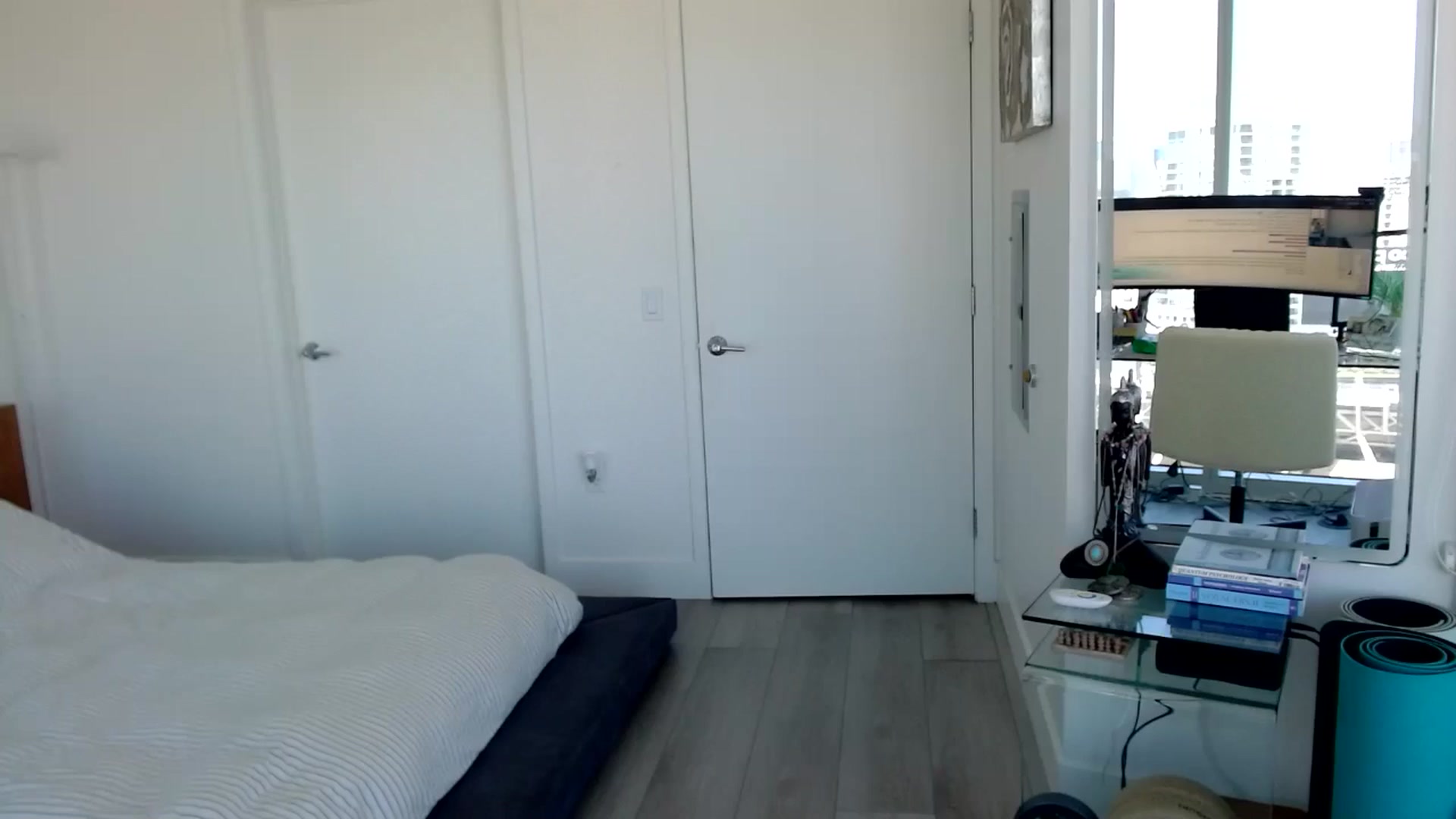Gallery image thumbnail from ALL_MinnieB00's myfreecams stream on, 08/13/2024, 18:47 image 17 of 20