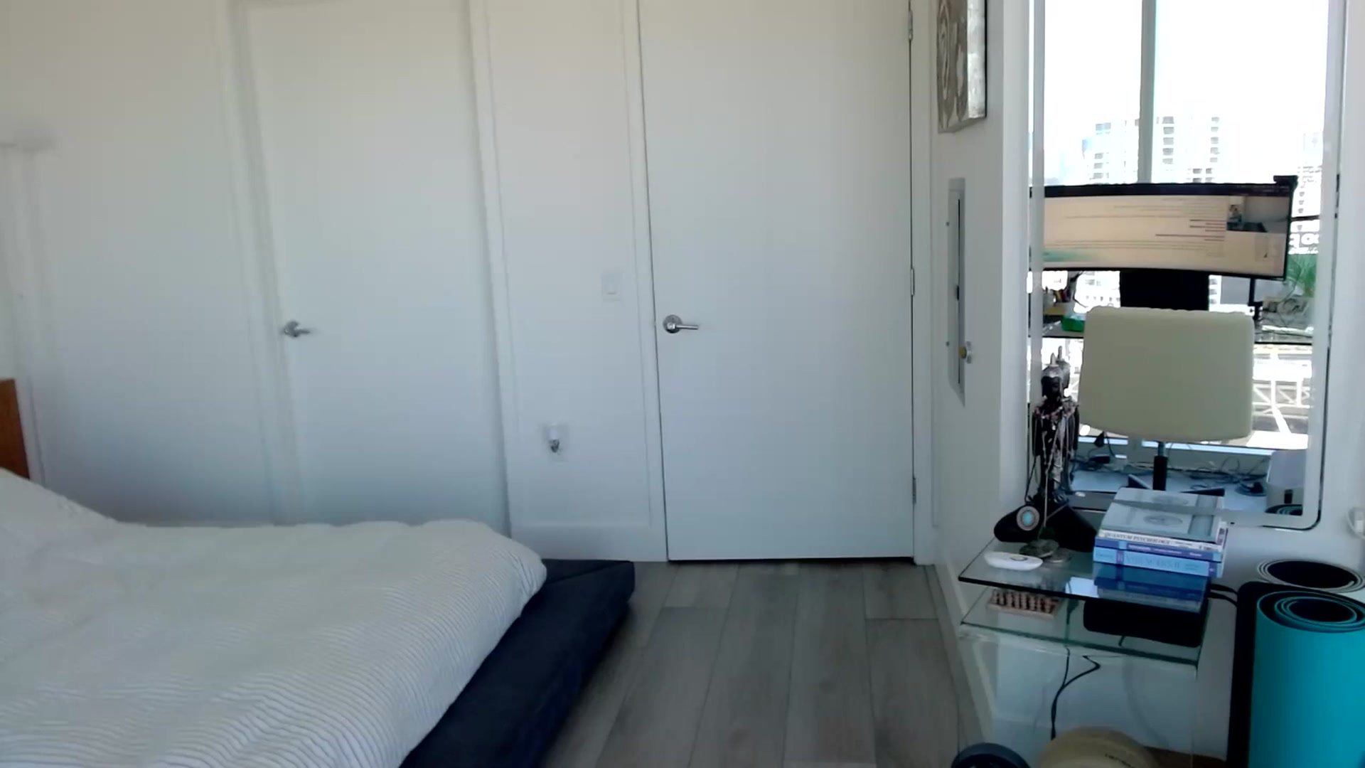 Gallery image thumbnail from ALL_MinnieB00's myfreecams stream on, 08/13/2024, 18:47 image 19 of 20