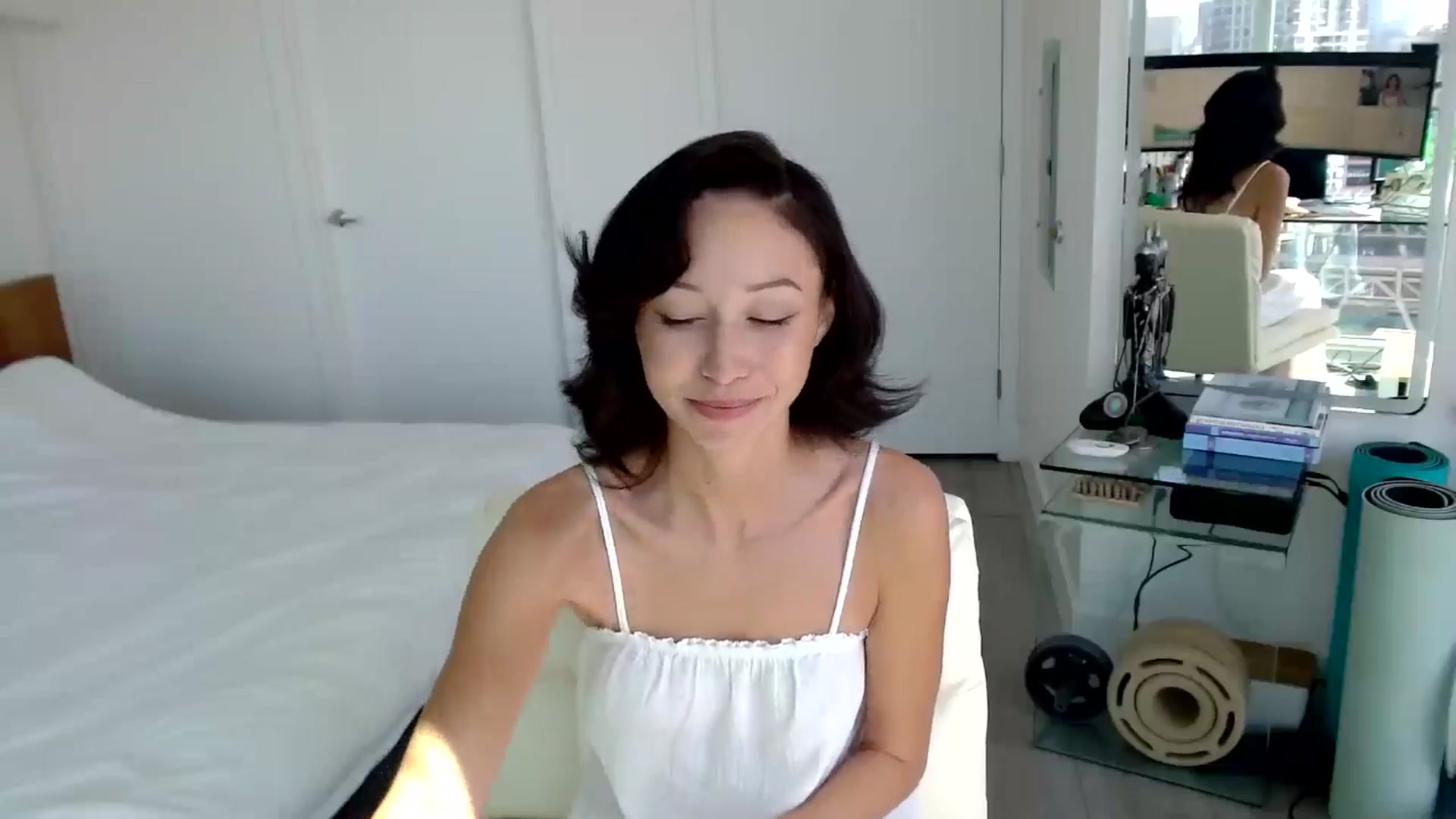 Gallery image thumbnail from ALL_MinnieB00's myfreecams stream on, 08/21/2024, 22:27 image 6 of 20