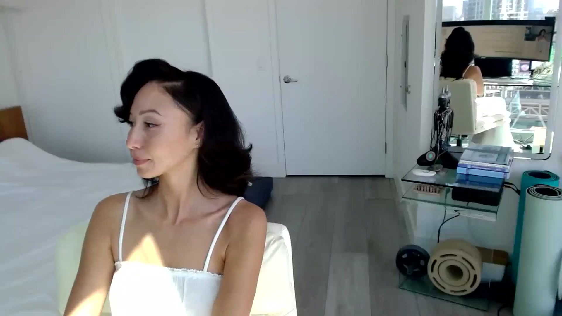 Gallery image thumbnail from ALL_MinnieB00's myfreecams stream on, 08/21/2024, 22:27 image 8 of 20