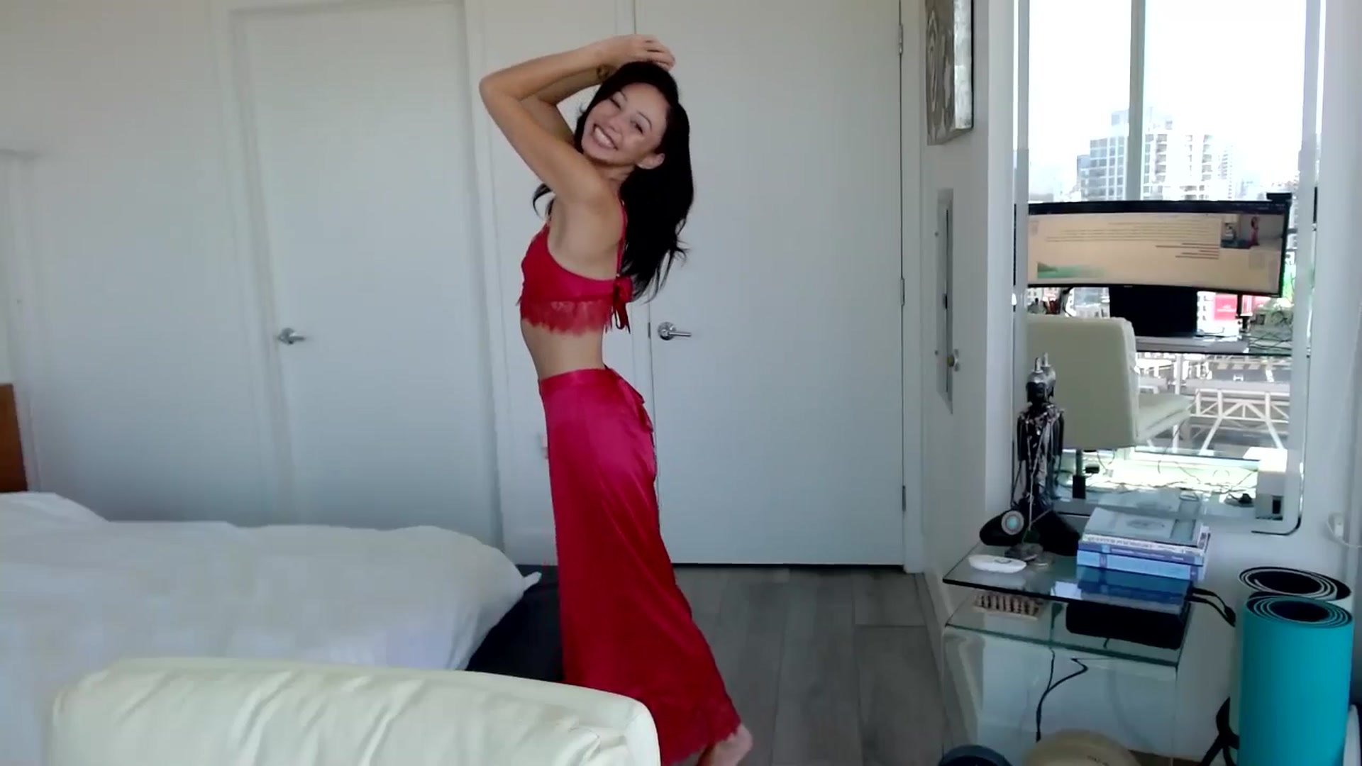 Gallery image thumbnail from ALL_MinnieB00's myfreecams stream on, 08/23/2024, 20:57 image 2 of 20