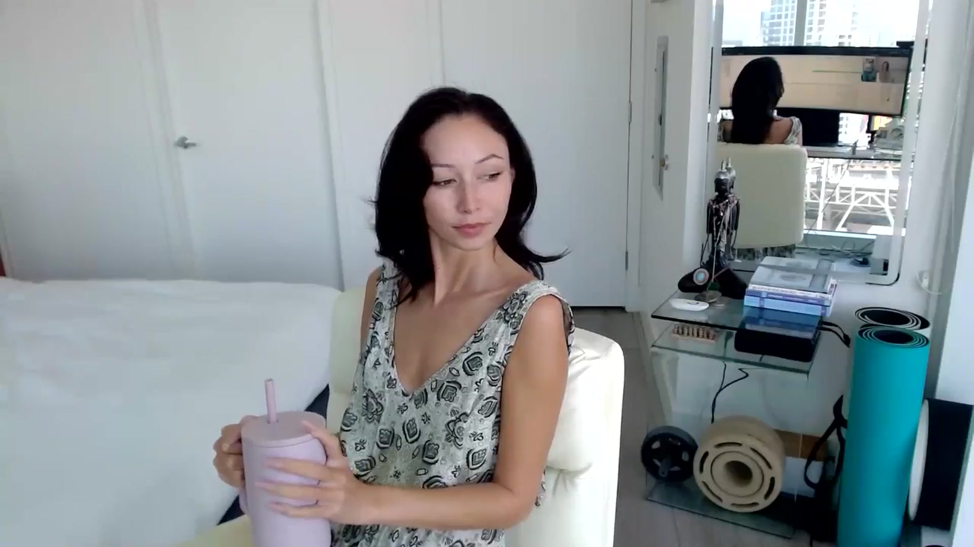 Gallery image thumbnail from ALL_MinnieB00's myfreecams stream on, 08/24/2024, 21:41 image 8 of 20
