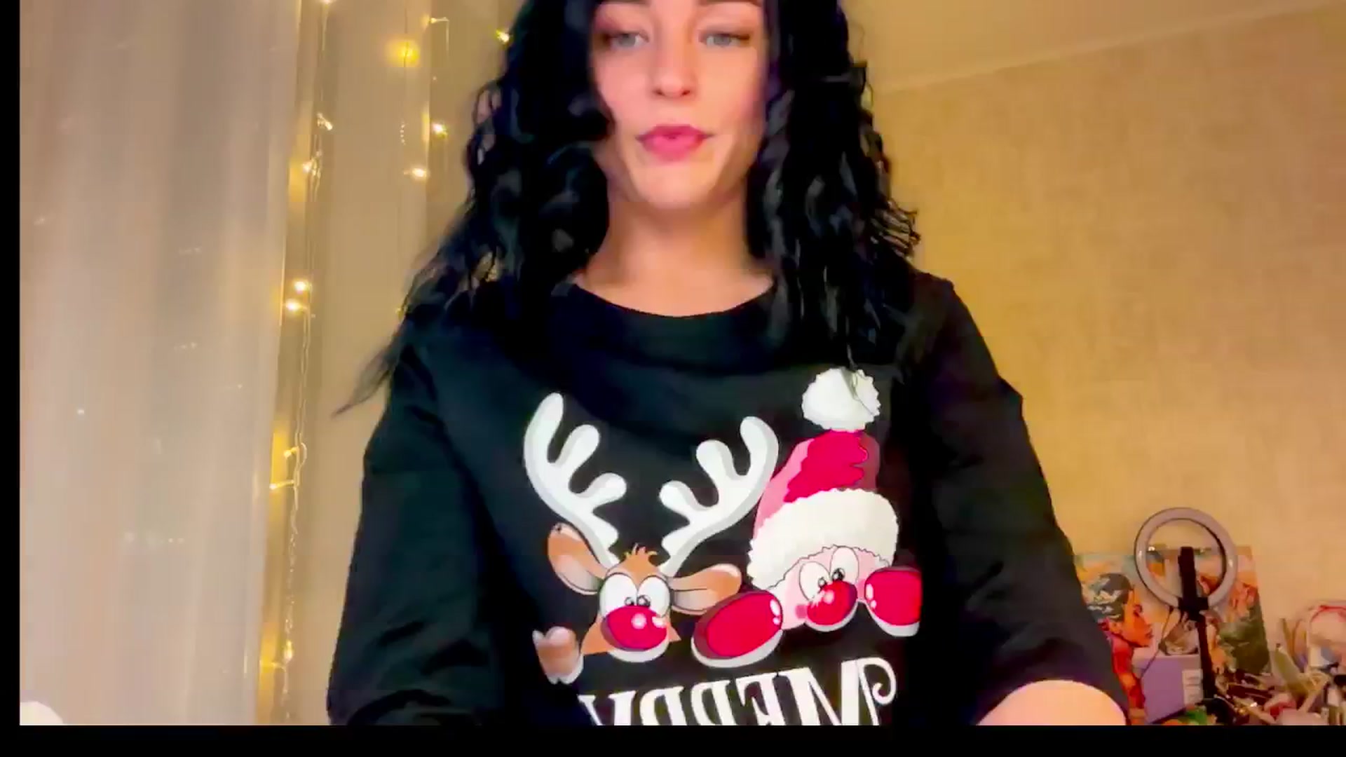 Gallery image thumbnail from ALYA_STARK's myfreecams stream on, 12/25/2024, 21:04 image 4 of 20
