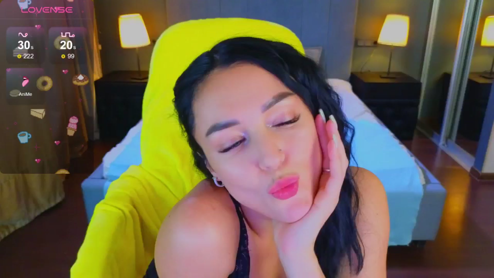 Gallery image thumbnail from ALYA_STARK's myfreecams stream on, 12/29/2024, 22:33 image 16 of 20