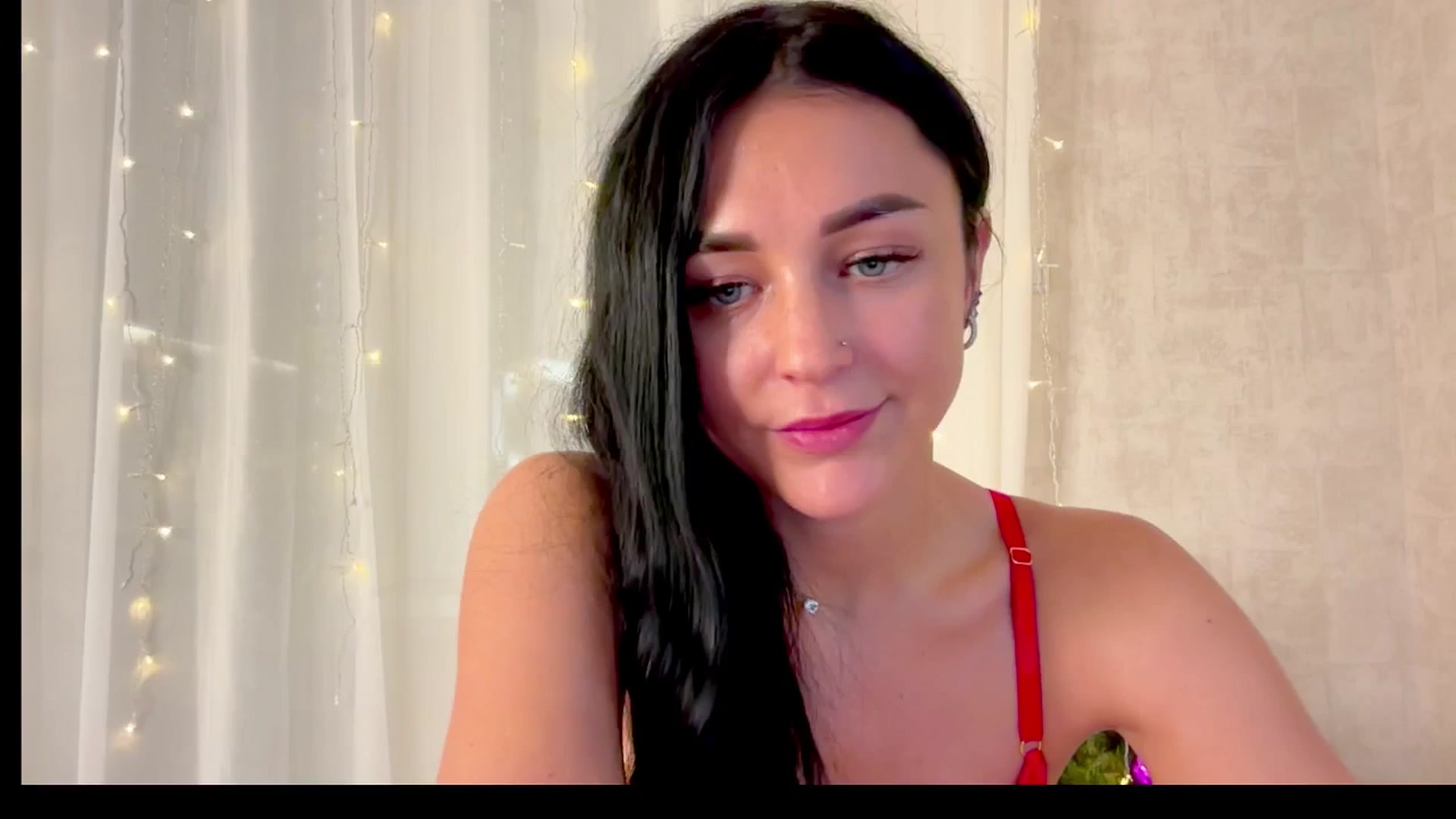 Gallery image thumbnail from ALYA_STARK's myfreecams stream on, 01/05/2025, 22:43 image 17 of 20