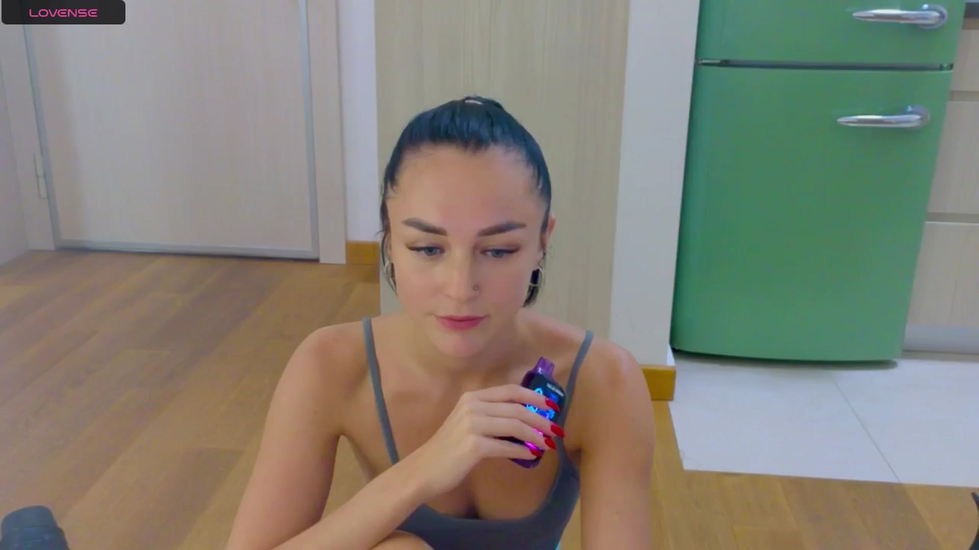 Gallery image thumbnail from ALYA_STARK's myfreecams stream on, 10/25/2025, 22:07 image 5 of 20