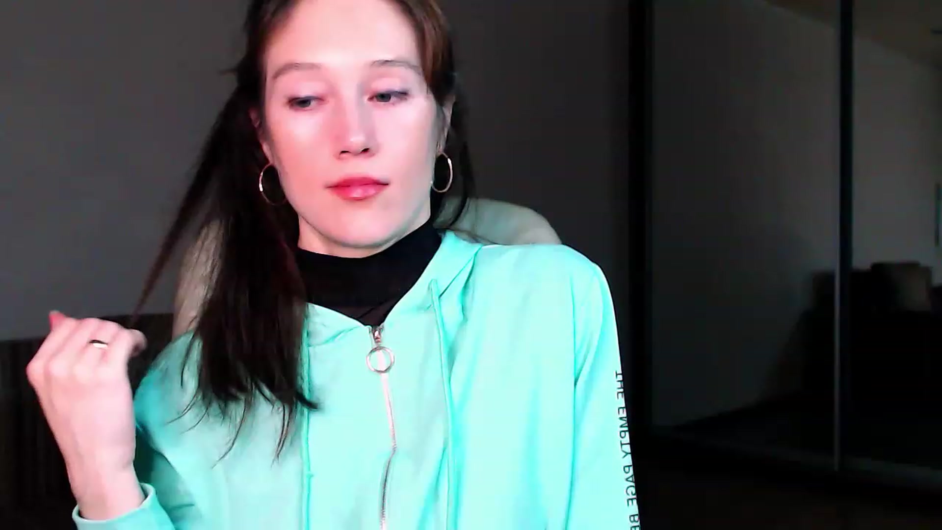 Gallery image thumbnail from ALYONKA__'s myfreecams stream on, 12/11/2022, 24:12 image 2 of 20