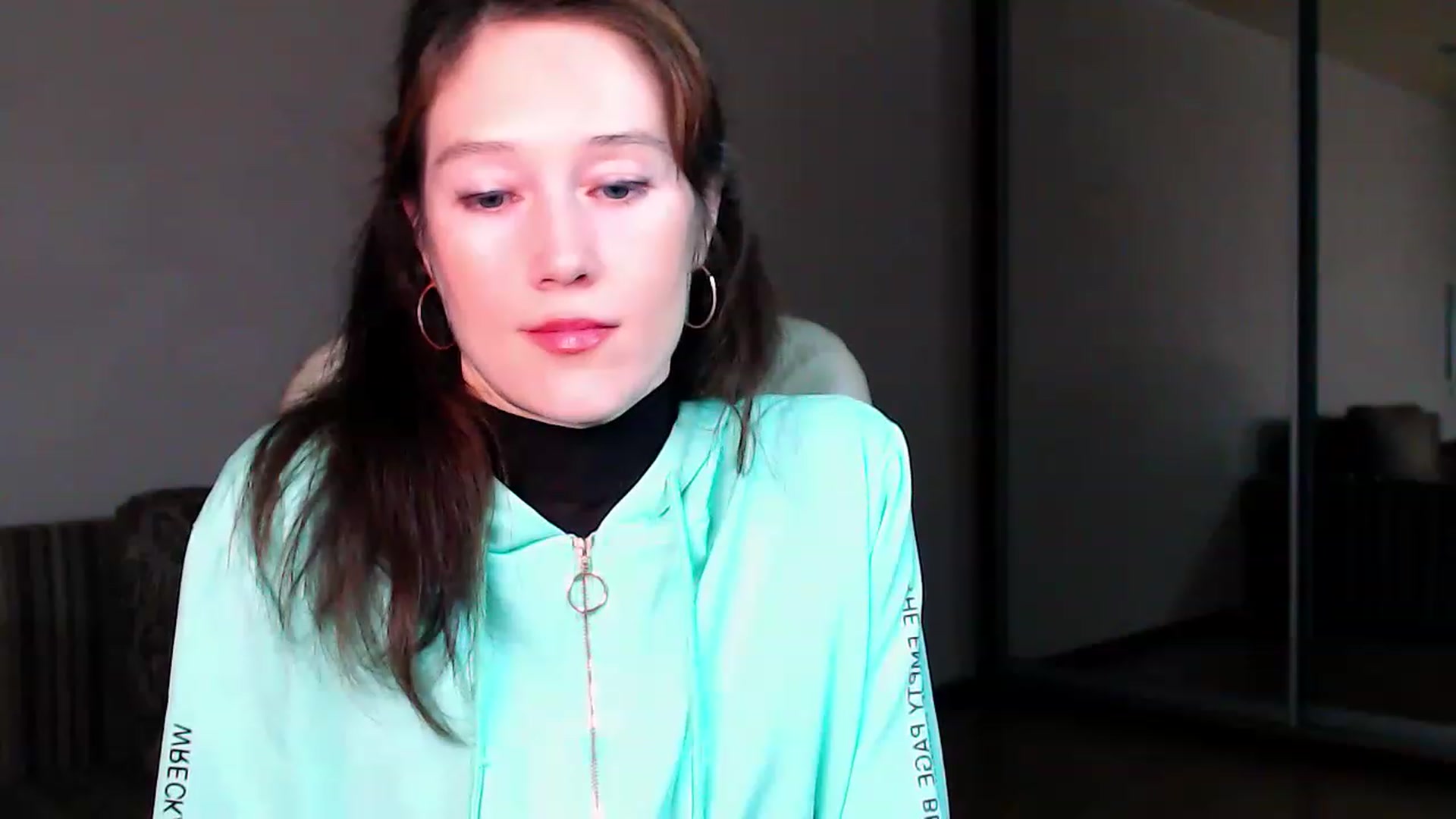 Gallery image thumbnail from ALYONKA__'s myfreecams stream on, 12/11/2022, 24:12 image 18 of 20