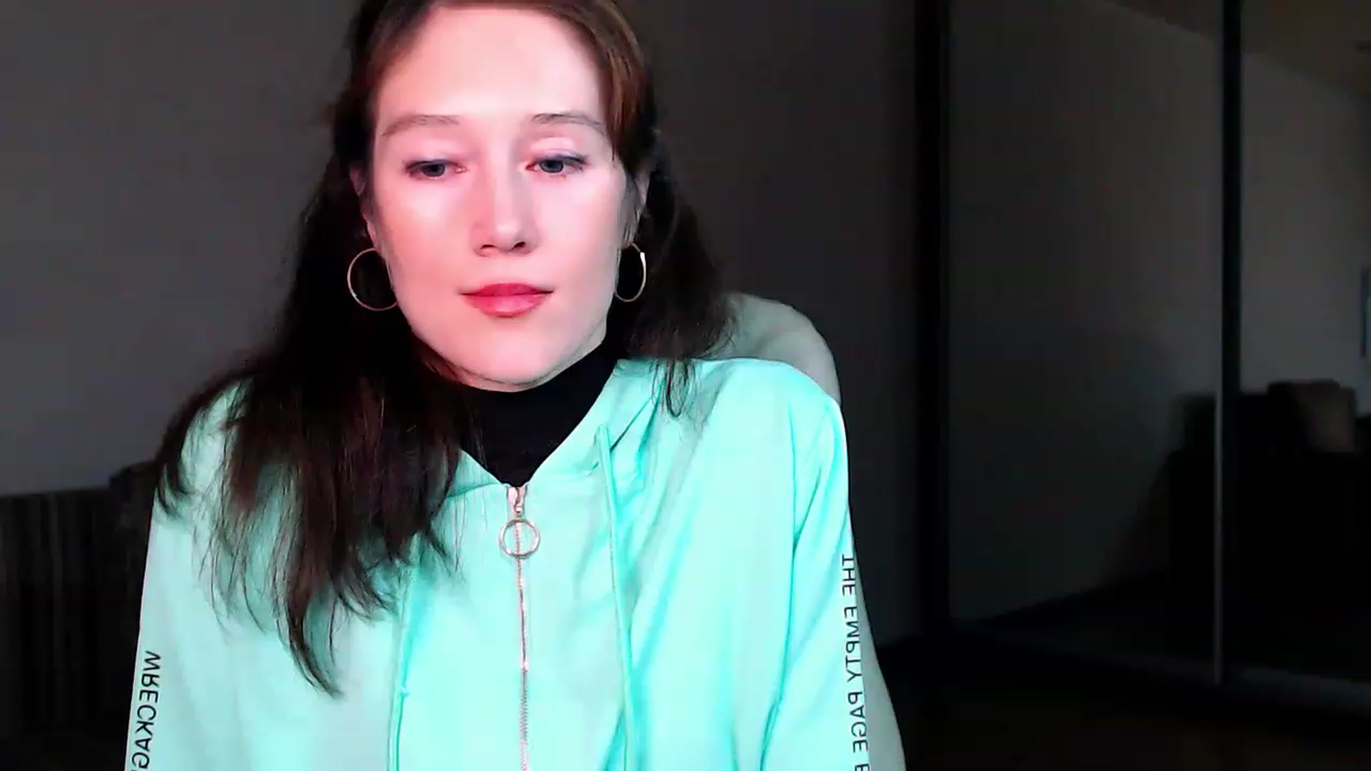 Gallery image thumbnail from ALYONKA__'s myfreecams stream on, 12/11/2022, 24:12 image 13 of 20