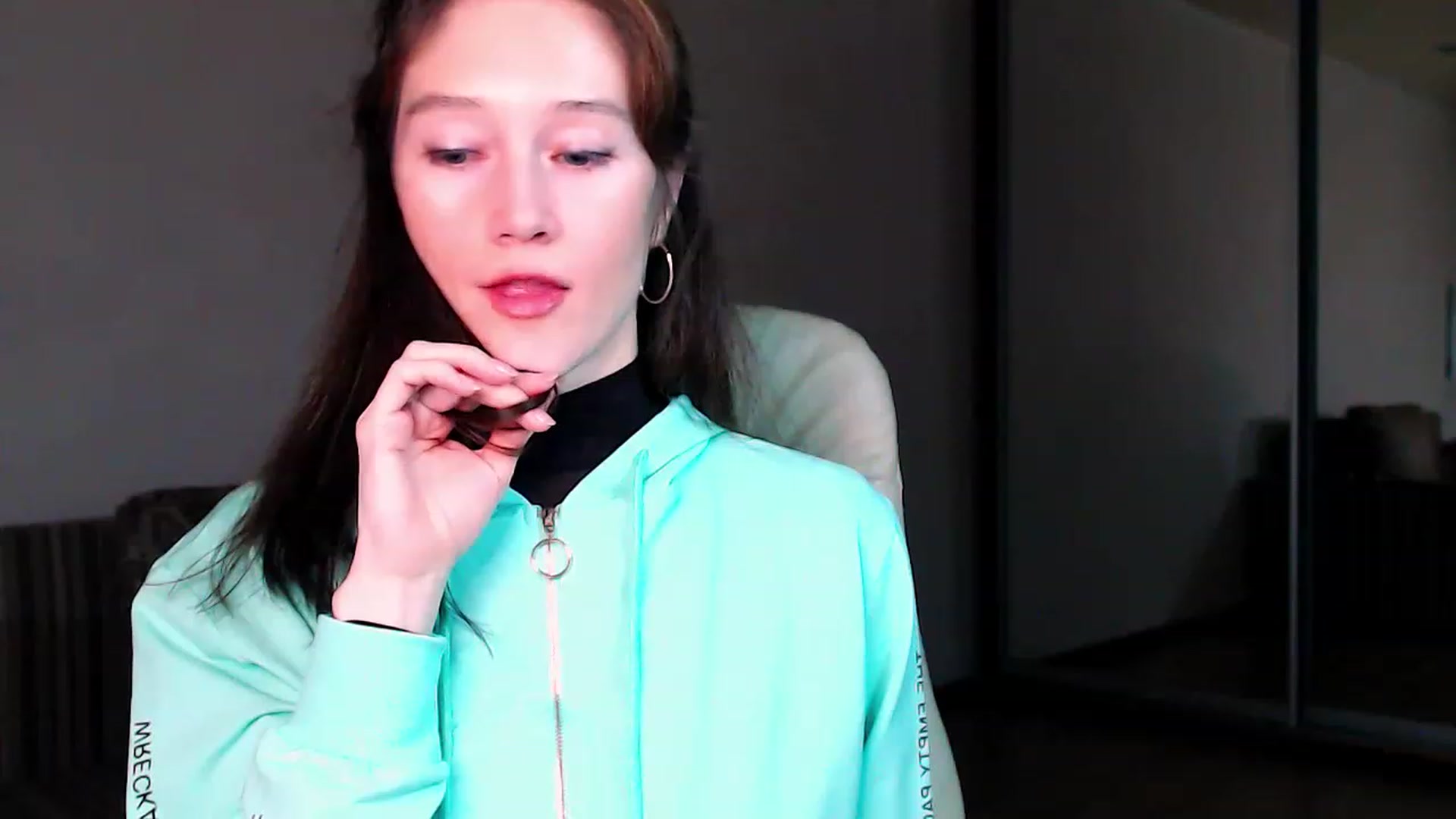 Gallery image thumbnail from ALYONKA__'s myfreecams stream on, 12/11/2022, 01:05 image 2 of 20