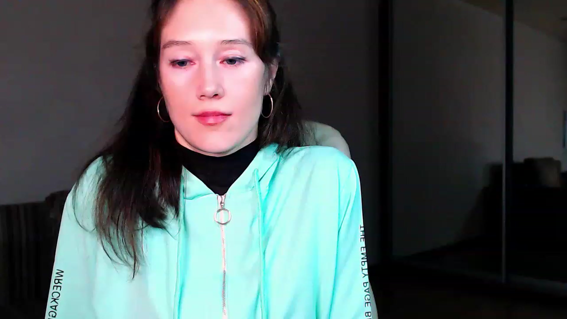 Gallery image thumbnail from ALYONKA__'s myfreecams stream on, 12/11/2022, 01:05 image 6 of 20