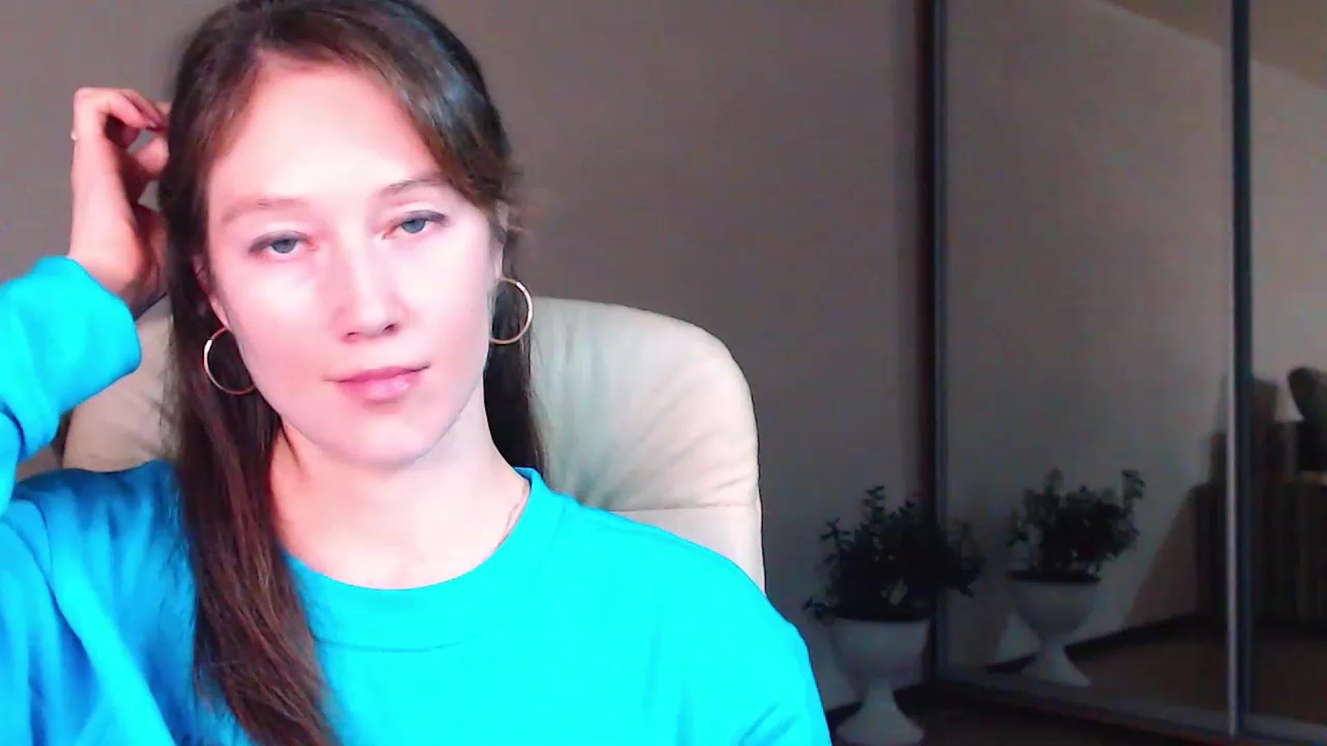 Gallery image thumbnail from ALYONKA__'s myfreecams stream on, 04/15/2023, 21:34 image 3 of 20