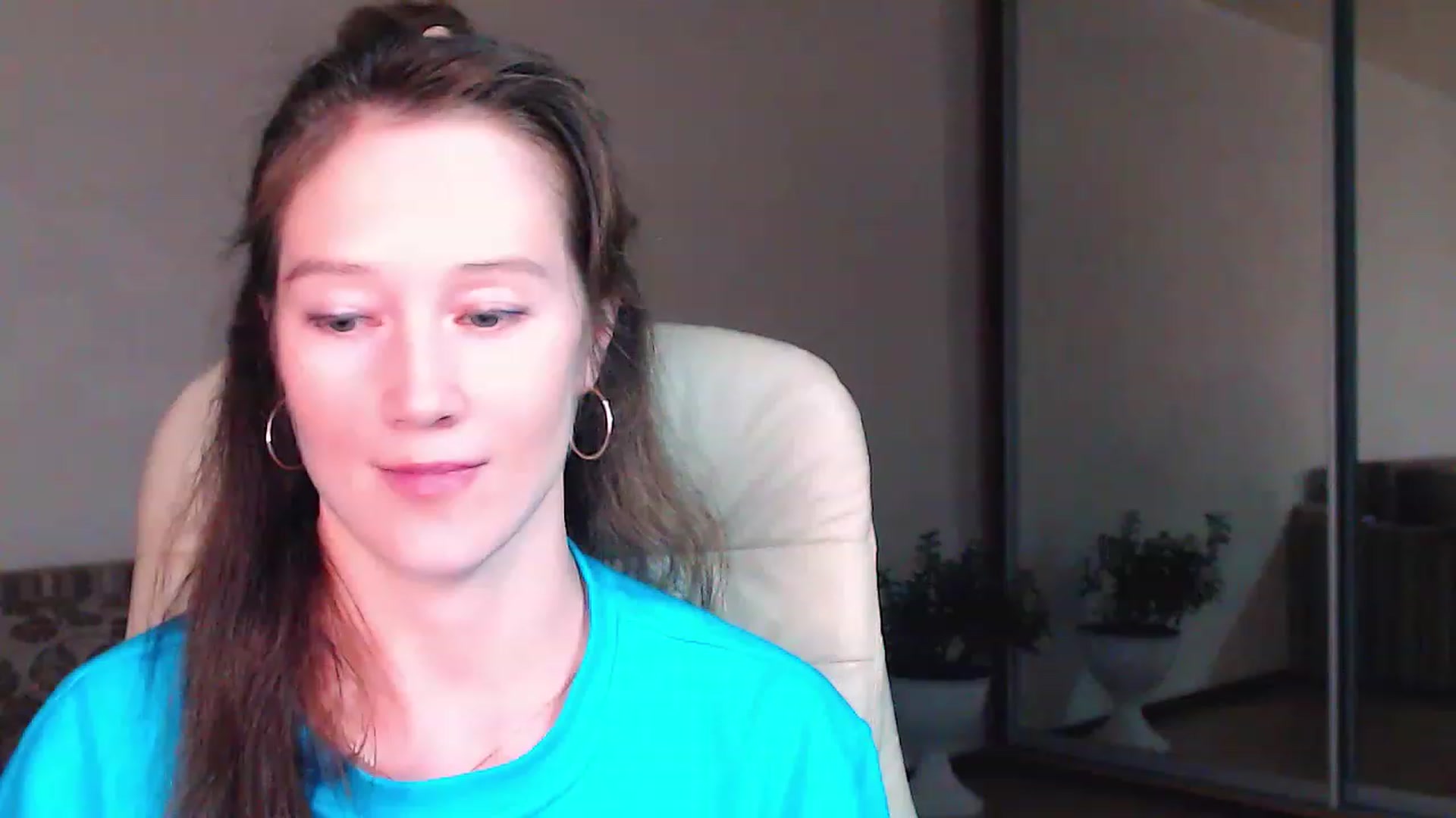 Gallery image thumbnail from ALYONKA__'s myfreecams stream on, 04/29/2023, 21:55 image 11 of 20
