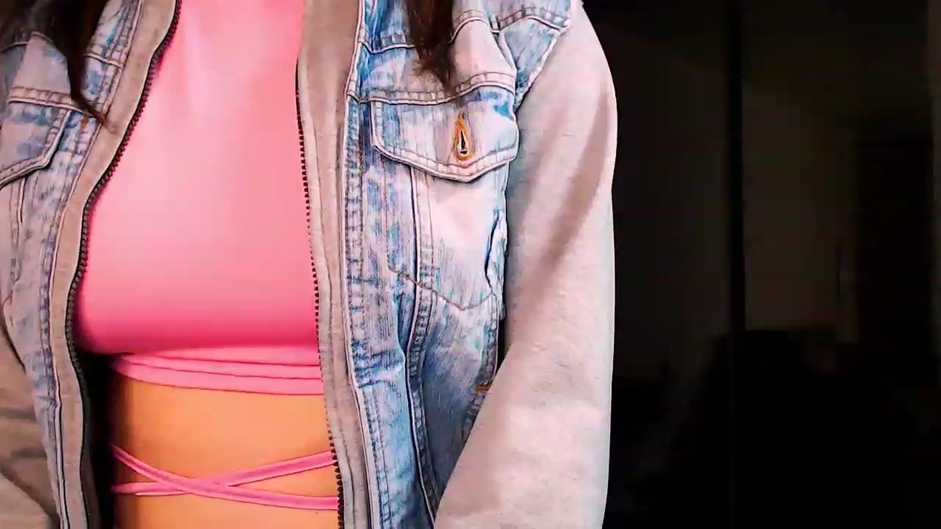 Gallery image thumbnail from ALYONKA__'s myfreecams stream on, 05/13/2023, 21:46 image 16 of 20