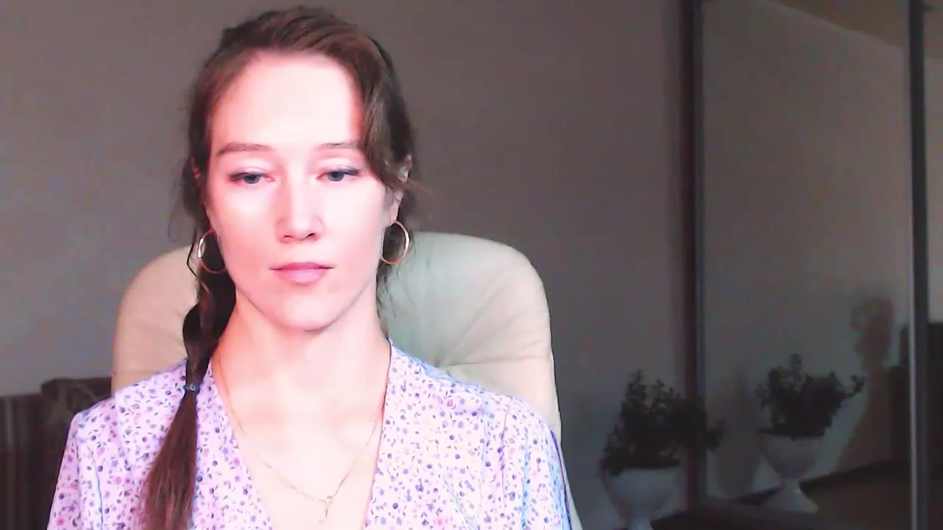 Gallery image thumbnail from ALYONKA__'s myfreecams stream on, 07/08/2023, 20:41 image 11 of 20