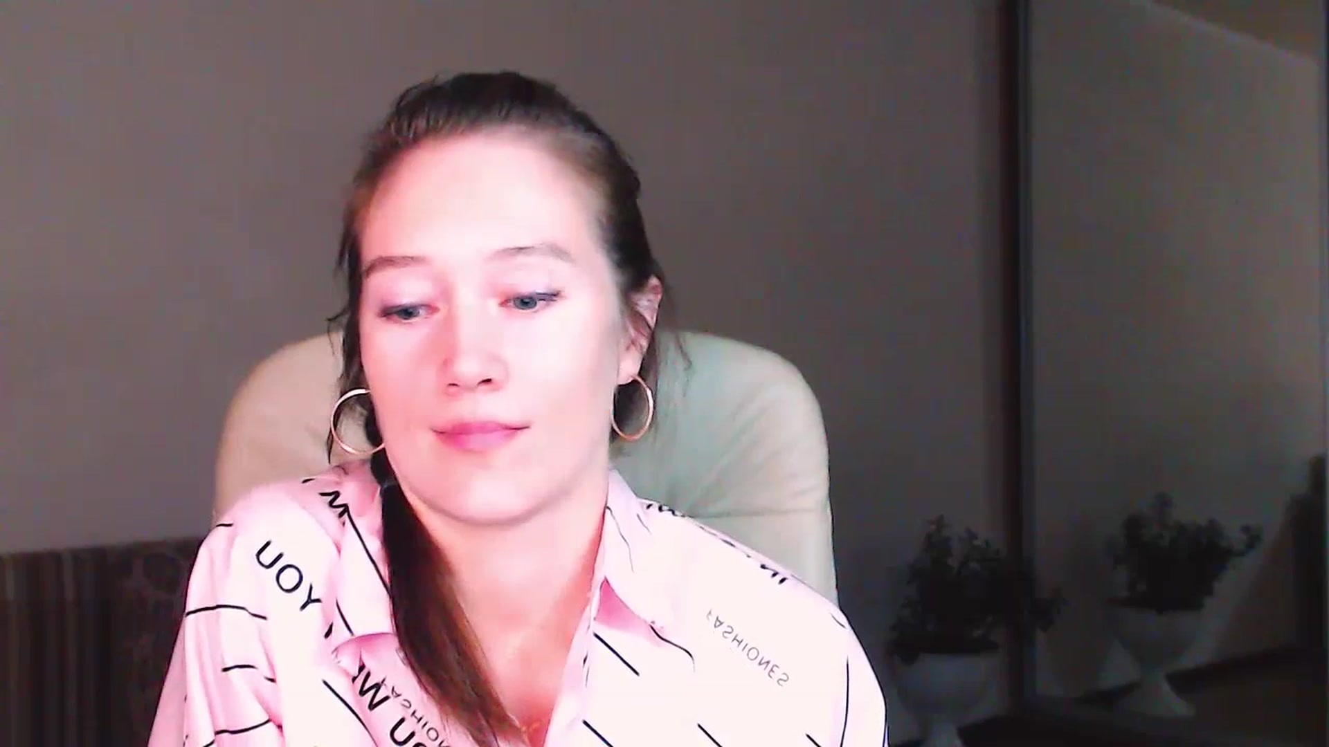 Gallery image thumbnail from ALYONKA__'s myfreecams stream on, 07/15/2023, 21:11 image 19 of 20