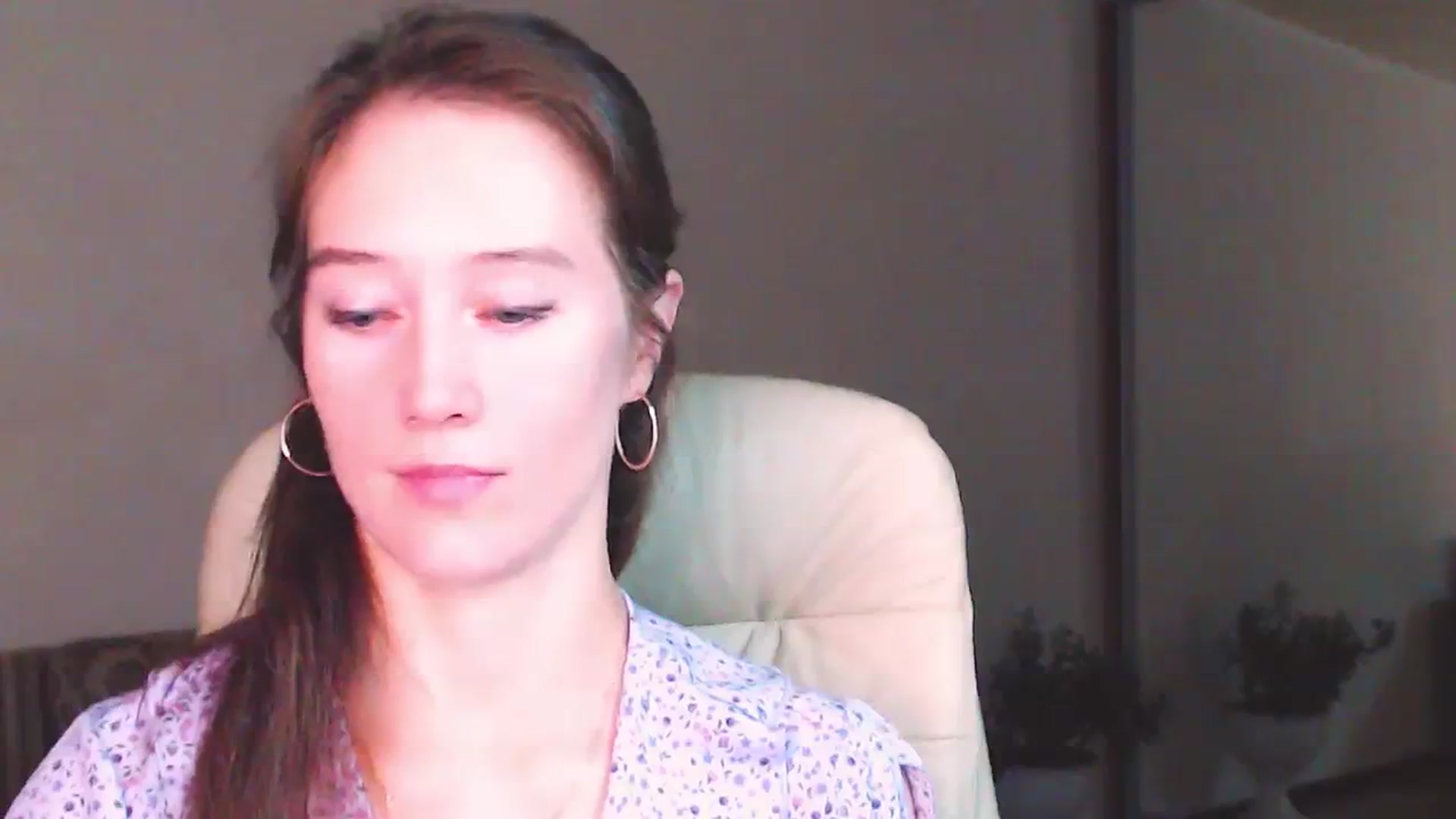 Gallery image thumbnail from ALYONKA__'s myfreecams stream on, 07/22/2023, 22:02 image 9 of 20