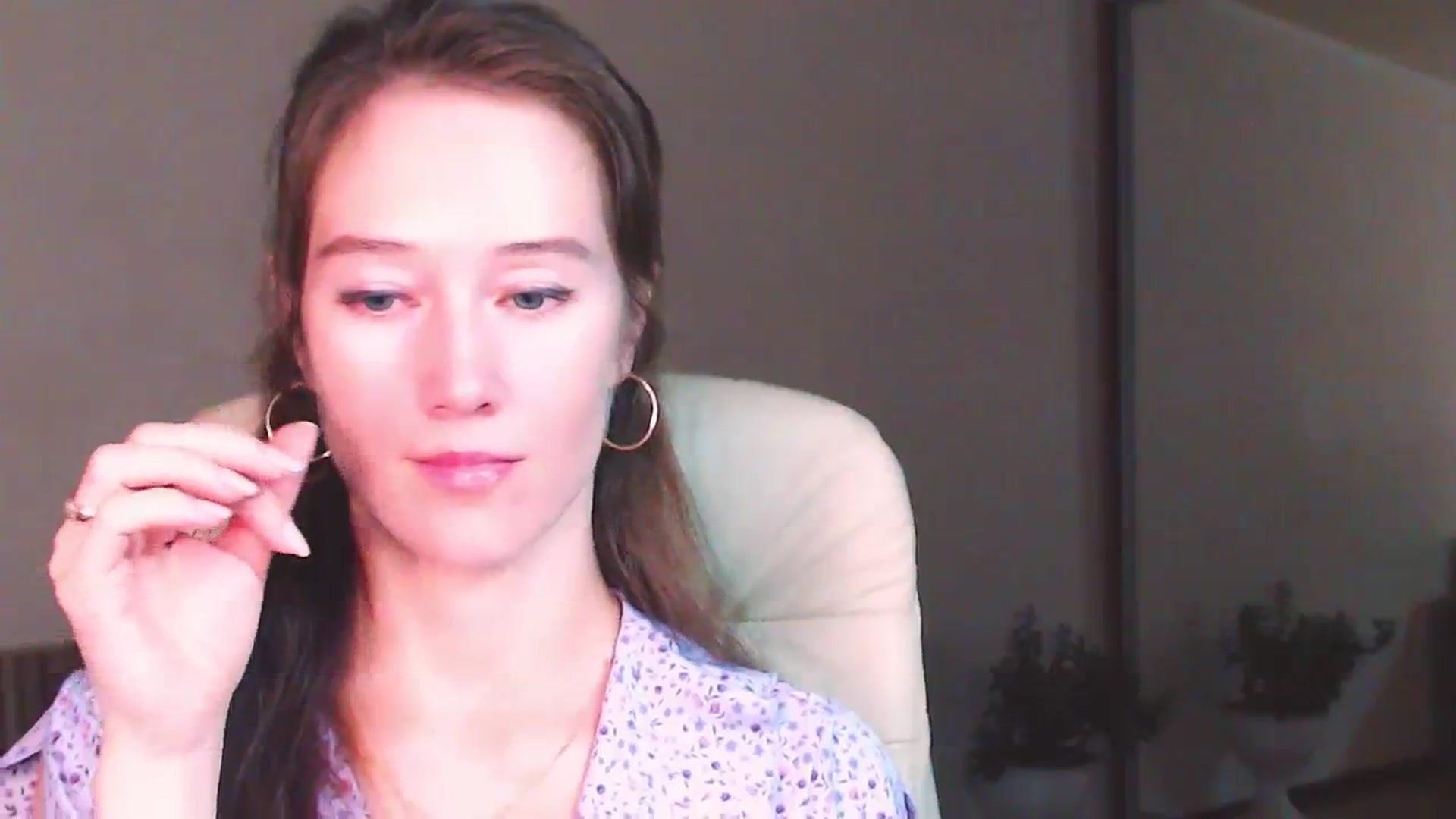 Gallery image thumbnail from ALYONKA__'s myfreecams stream on, 07/22/2023, 23:00 image 7 of 20