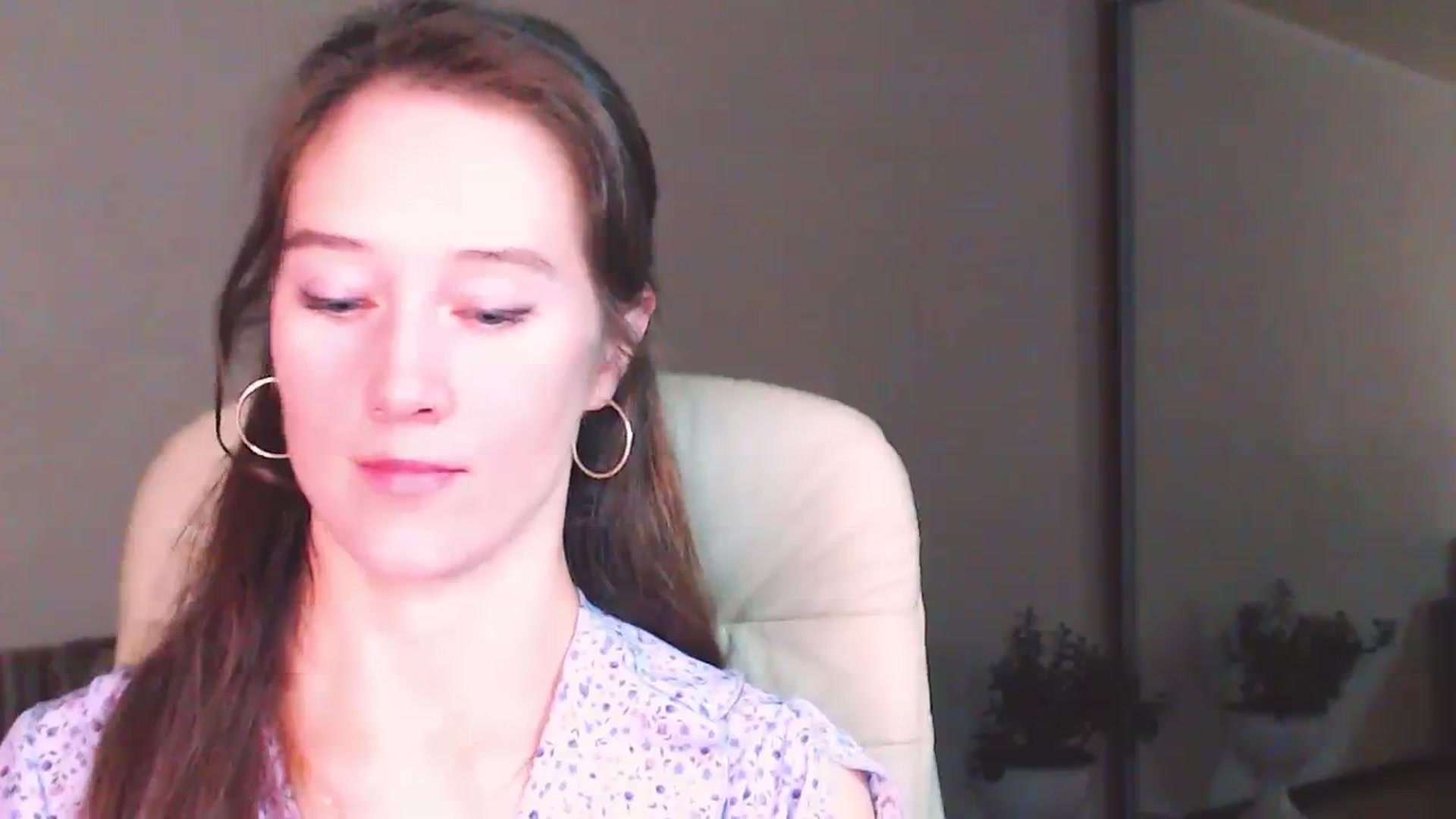 Gallery image thumbnail from ALYONKA__'s myfreecams stream on, 07/22/2023, 23:00 image 8 of 20