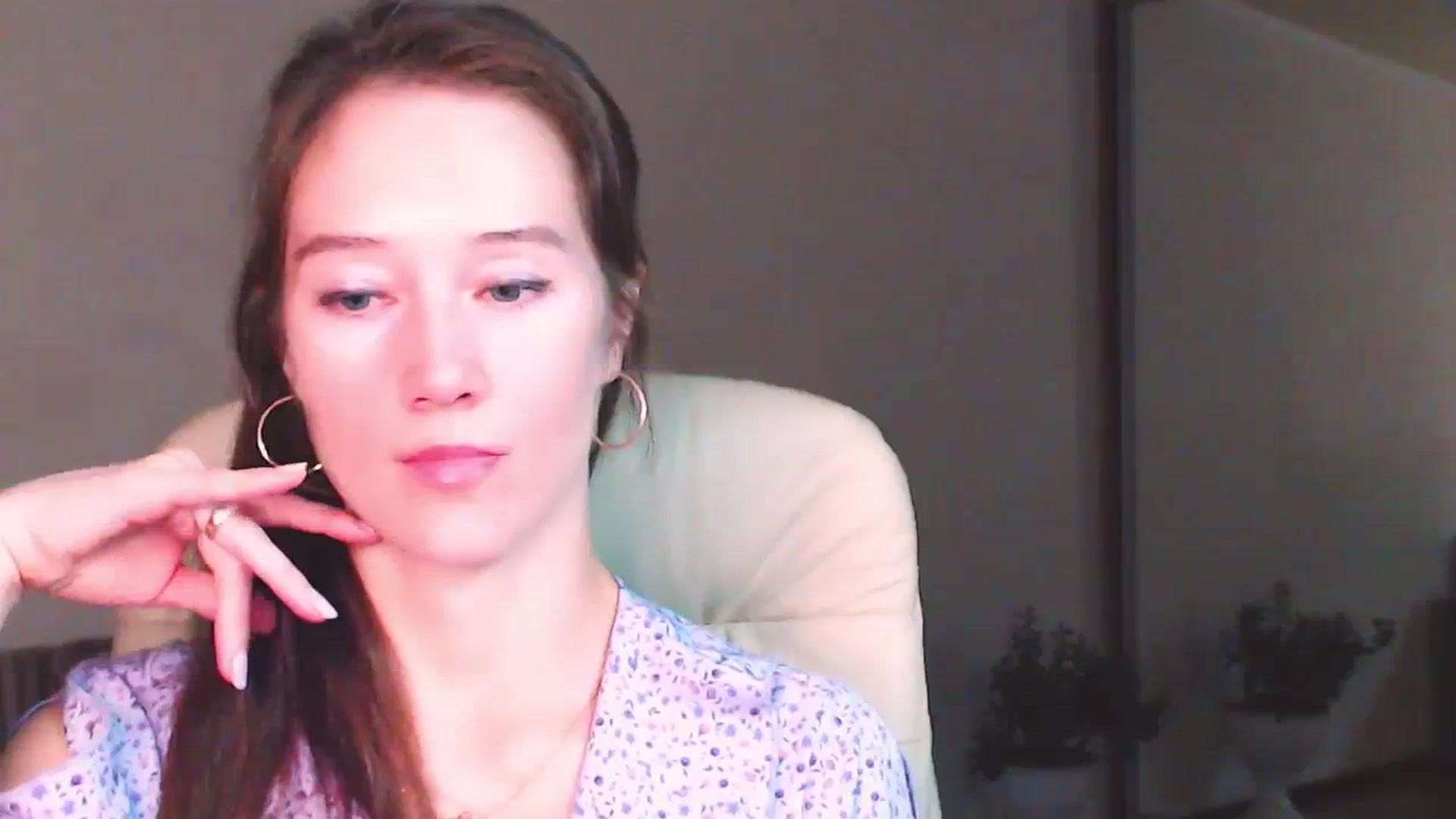 Gallery image thumbnail from ALYONKA__'s myfreecams stream on, 07/22/2023, 23:00 image 12 of 20