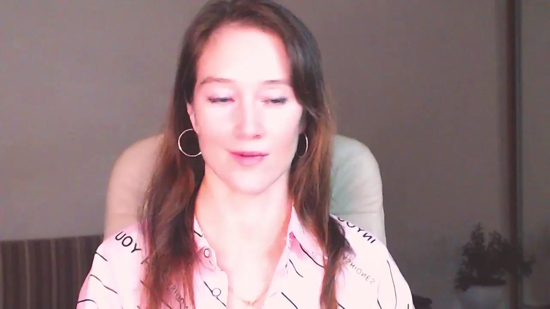 Gallery image thumbnail from ALYONKA__'s myfreecams stream on, 07/29/2023, 23:29 image 4 of 20