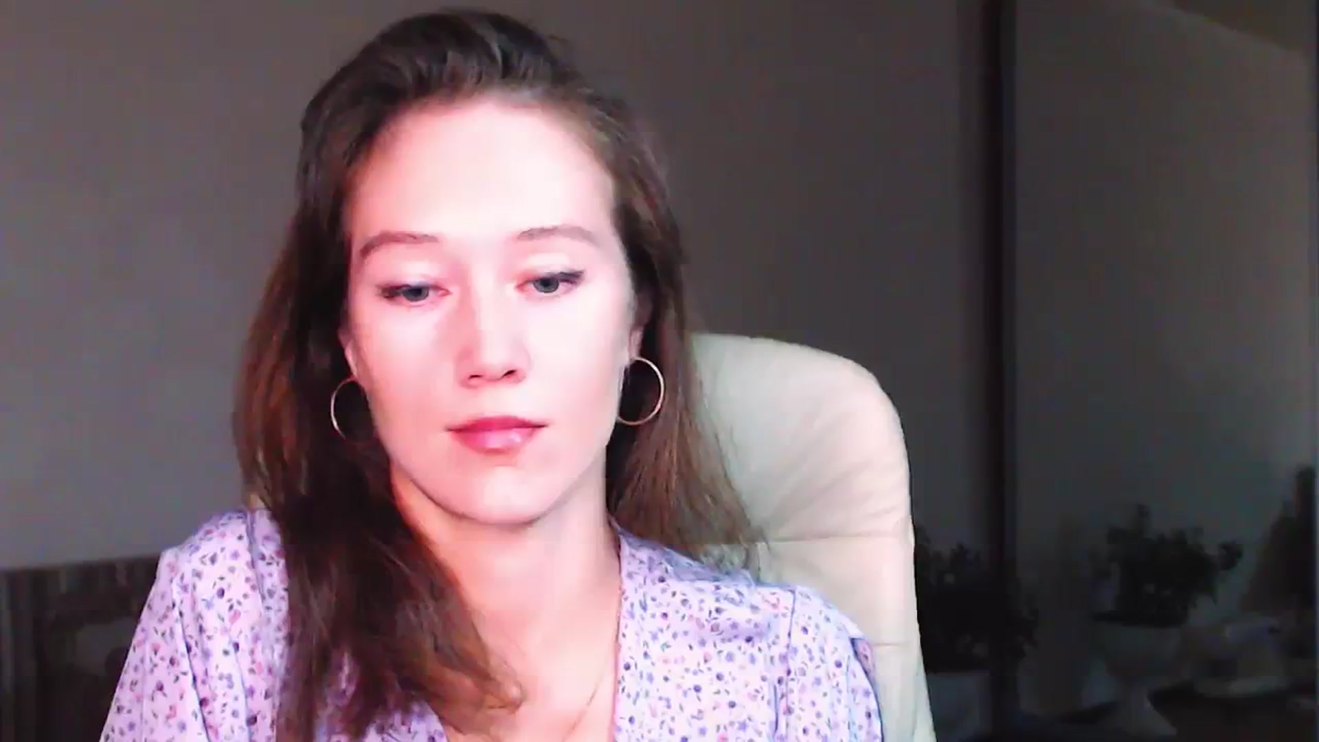 Gallery image thumbnail from ALYONKA__'s myfreecams stream on, 08/12/2023, 21:09 image 7 of 20