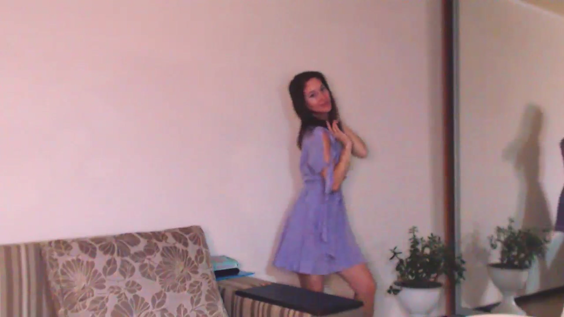 Gallery image thumbnail from ALYONKA__'s myfreecams stream on, 08/26/2023, 23:05 image 10 of 20