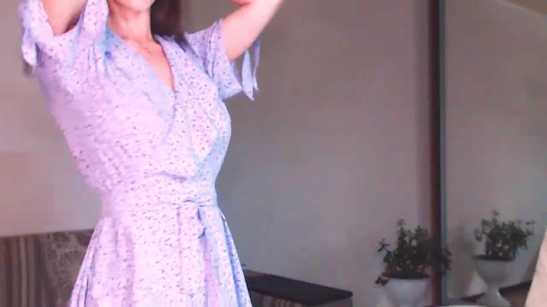 Gallery image thumbnail from ALYONKA__'s myfreecams stream on, 08/26/2023, 23:05 image 3 of 20
