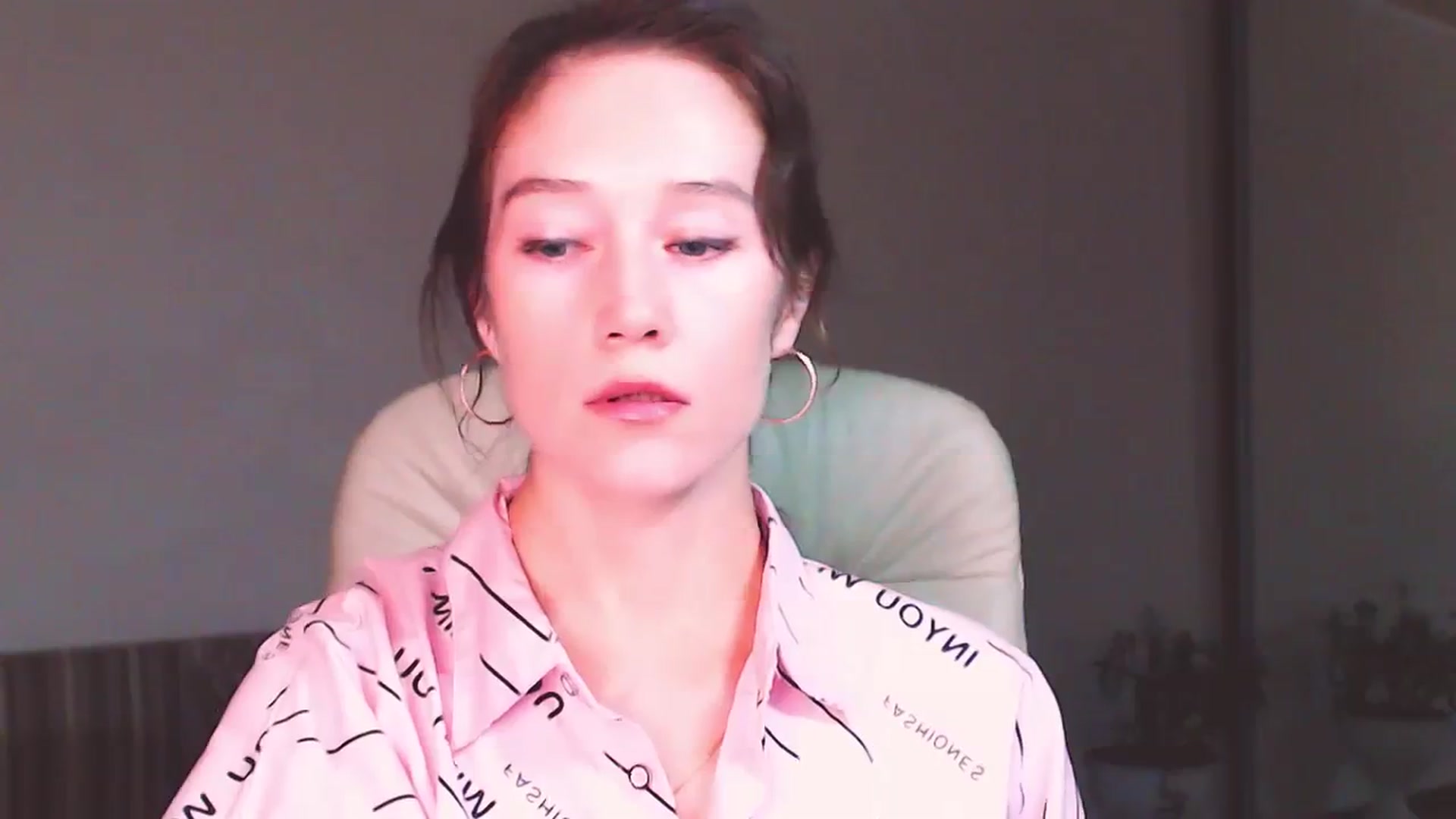 Gallery image thumbnail from ALYONKA__'s myfreecams stream on, 09/16/2023, 20:49 image 14 of 20