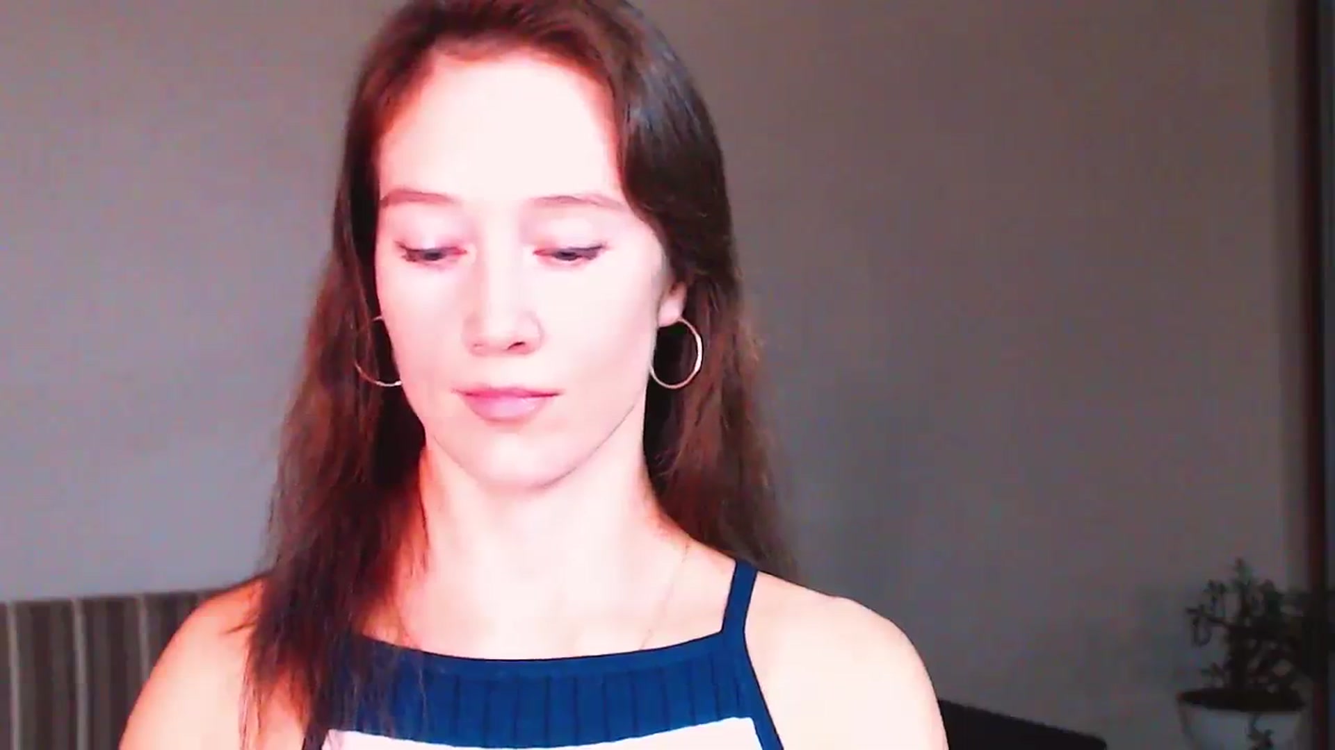 Gallery image thumbnail from ALYONKA__'s myfreecams stream on, 09/23/2023, 21:06 image 9 of 20