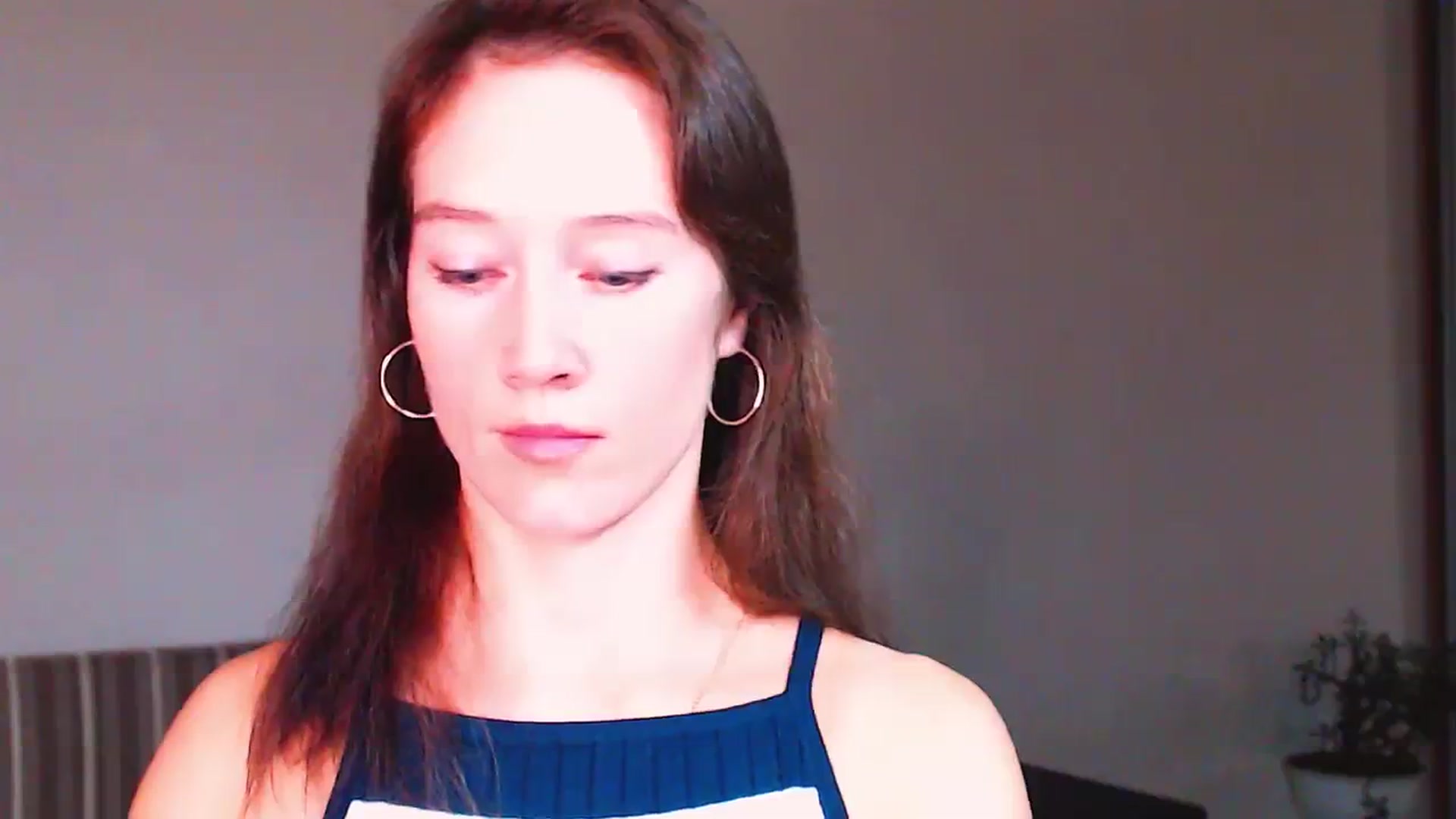 Gallery image thumbnail from ALYONKA__'s myfreecams stream on, 09/23/2023, 21:06 image 11 of 20