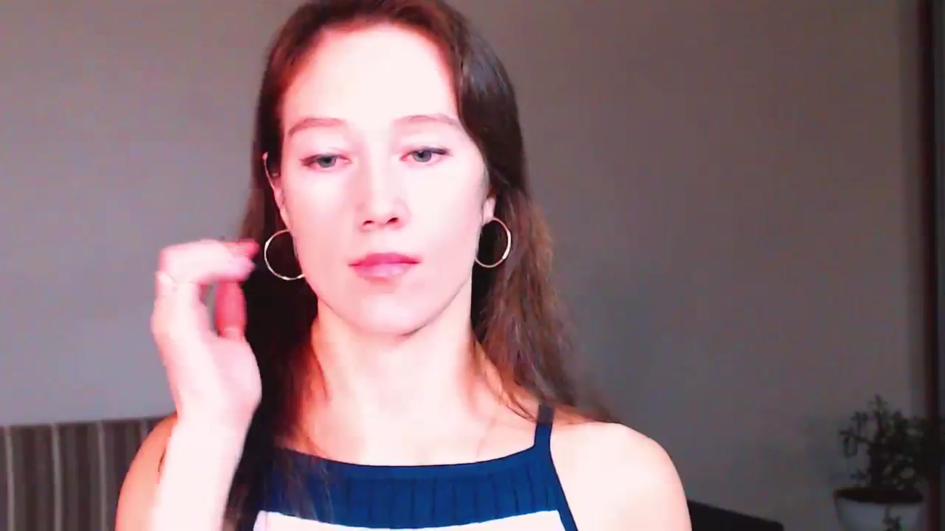 Gallery image thumbnail from ALYONKA__'s myfreecams stream on, 09/23/2023, 21:06 image 8 of 20