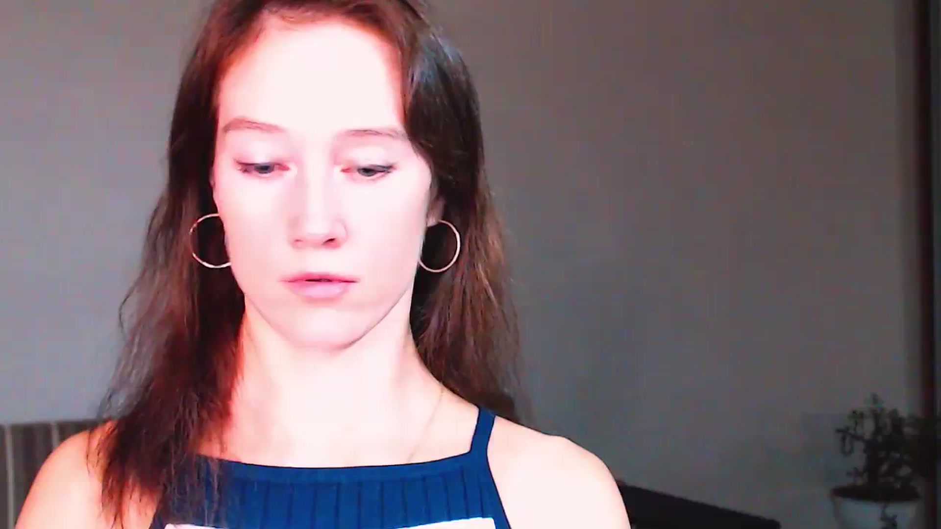 Gallery image thumbnail from ALYONKA__'s myfreecams stream on, 09/23/2023, 22:45 image 3 of 20