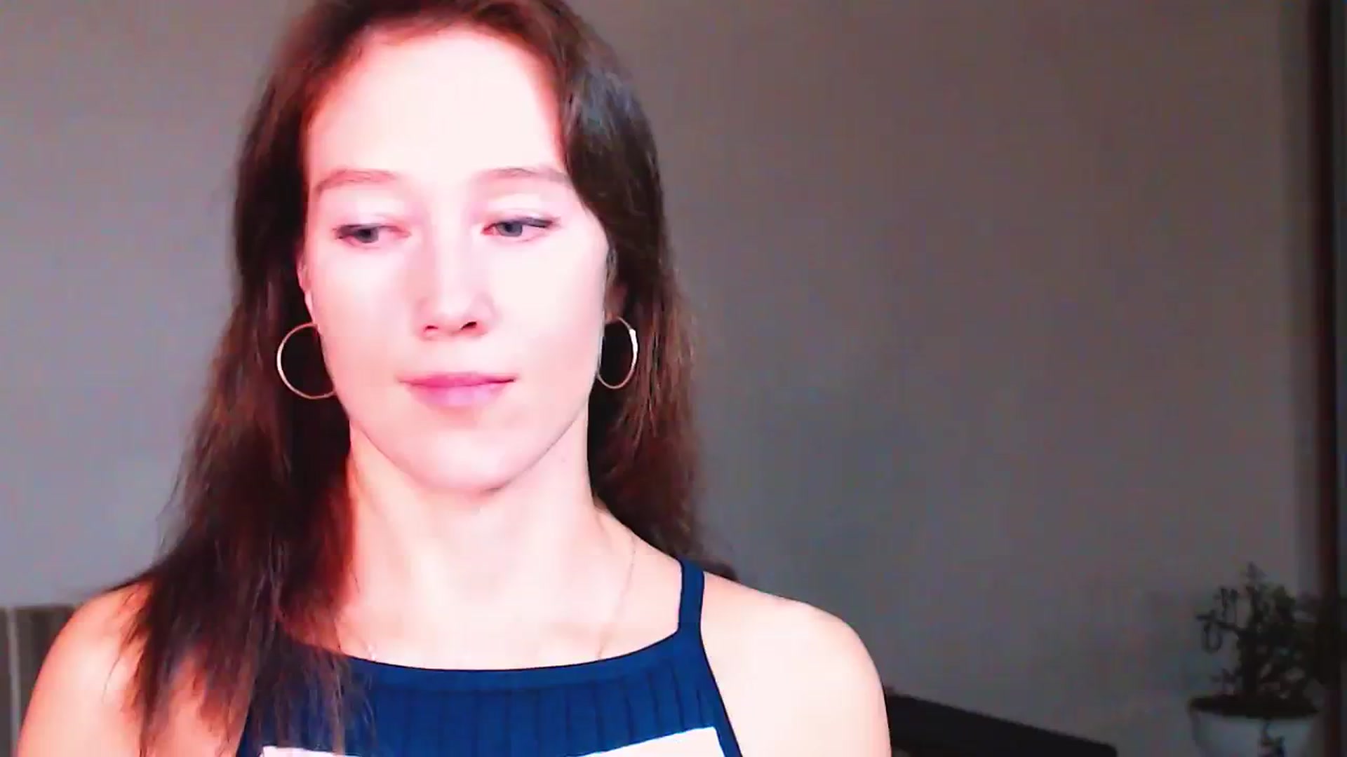 Gallery image thumbnail from ALYONKA__'s myfreecams stream on, 09/23/2023, 22:45 image 19 of 20