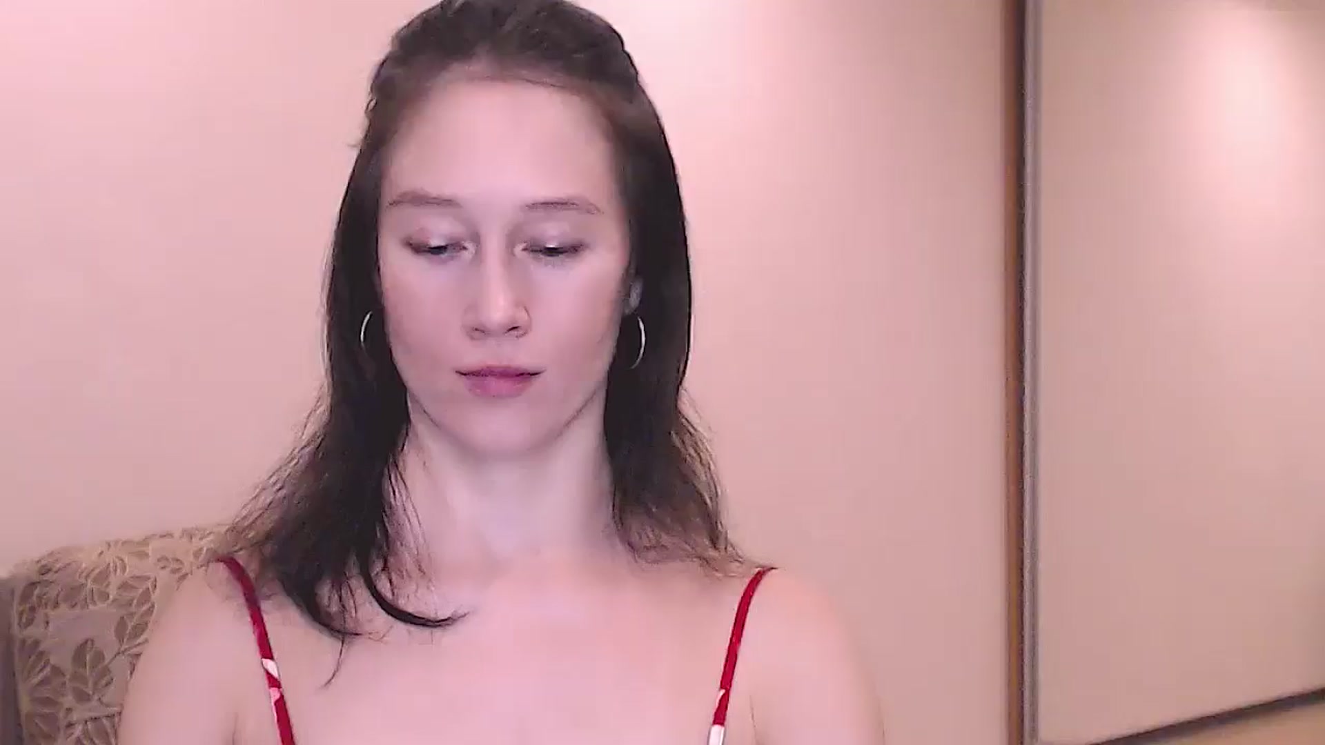 Gallery image thumbnail from ALYONKA__'s myfreecams stream on, 08/30/2025, 22:04 image 1 of 20