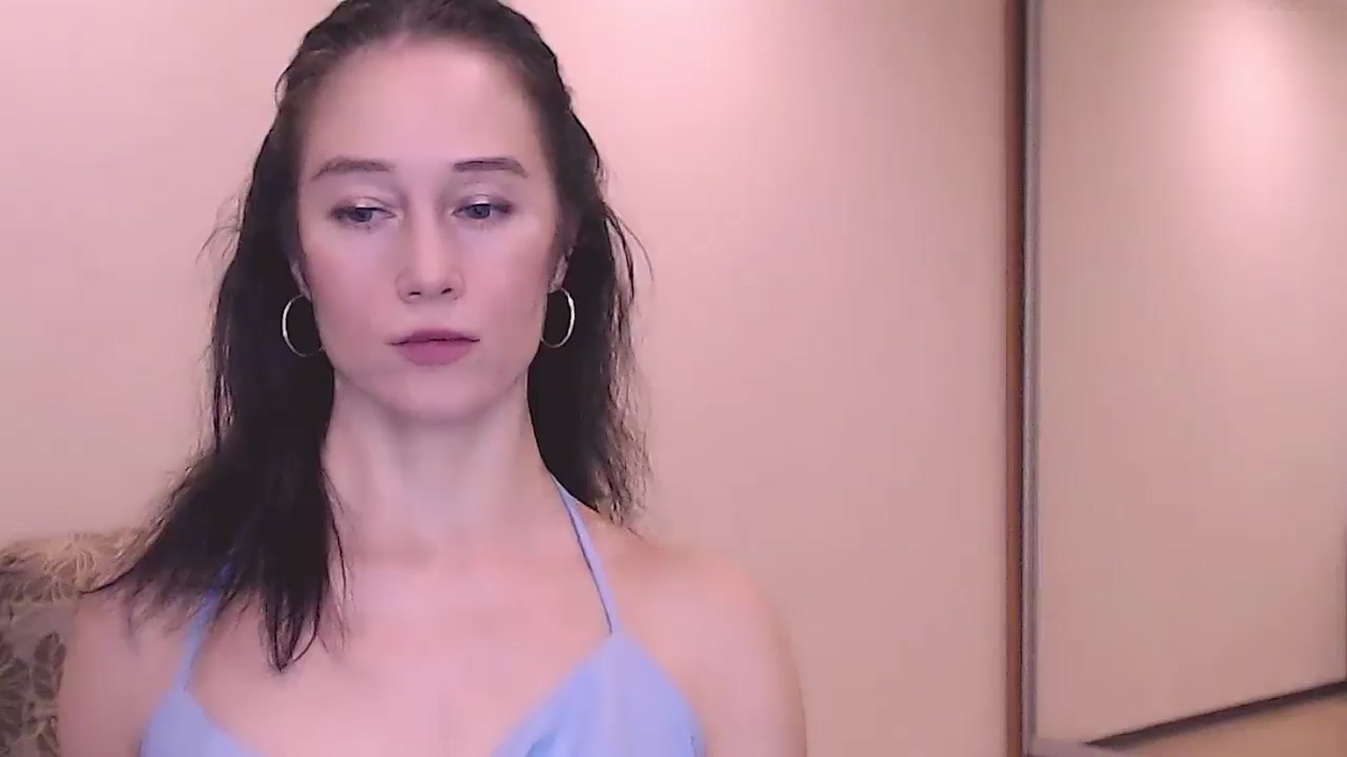 Gallery image thumbnail from ALYONKA__'s myfreecams stream on, 09/06/2025, 22:09 image 13 of 20