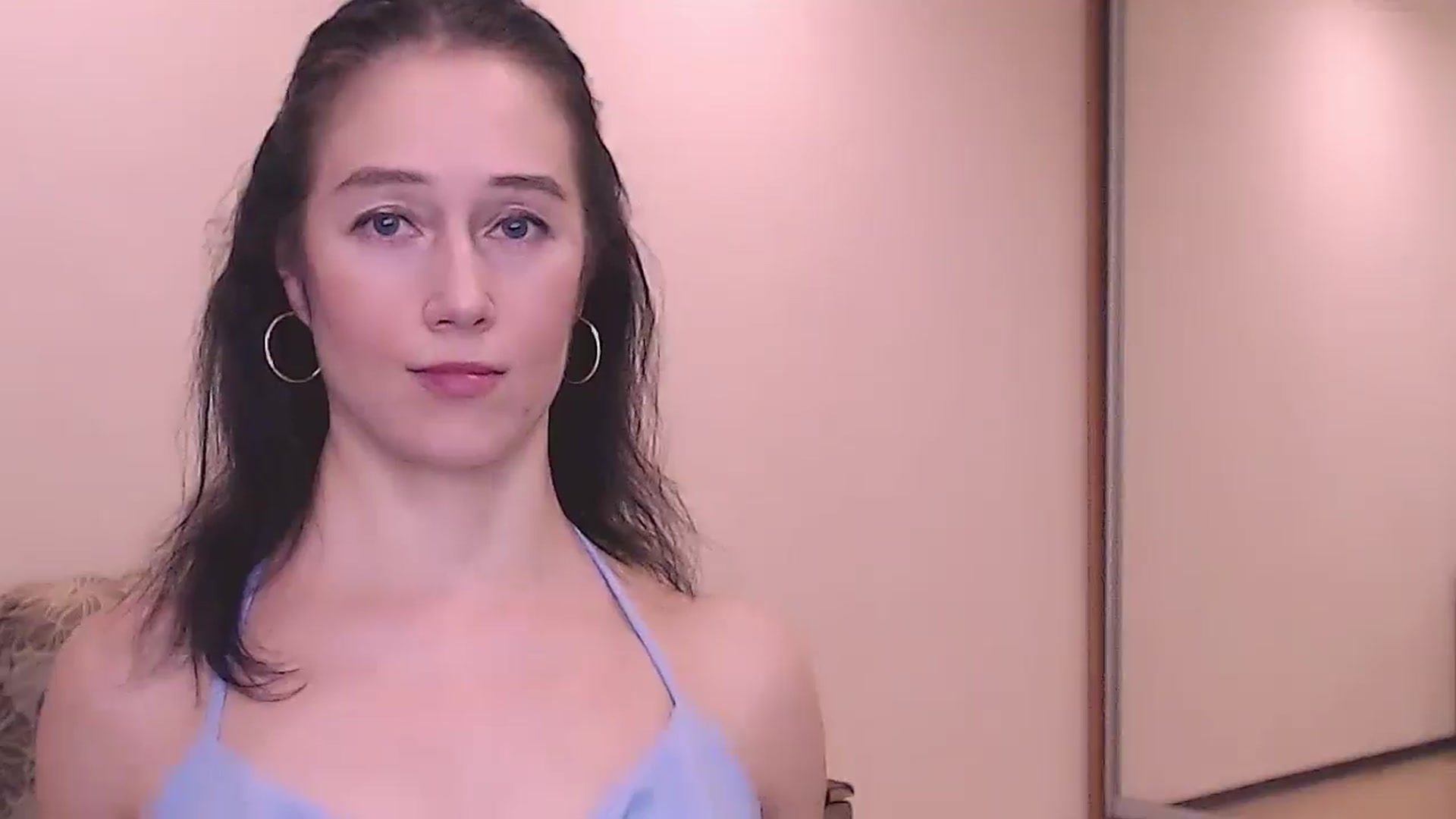 Gallery image thumbnail from ALYONKA__'s myfreecams stream on, 09/06/2025, 22:09 image 4 of 20