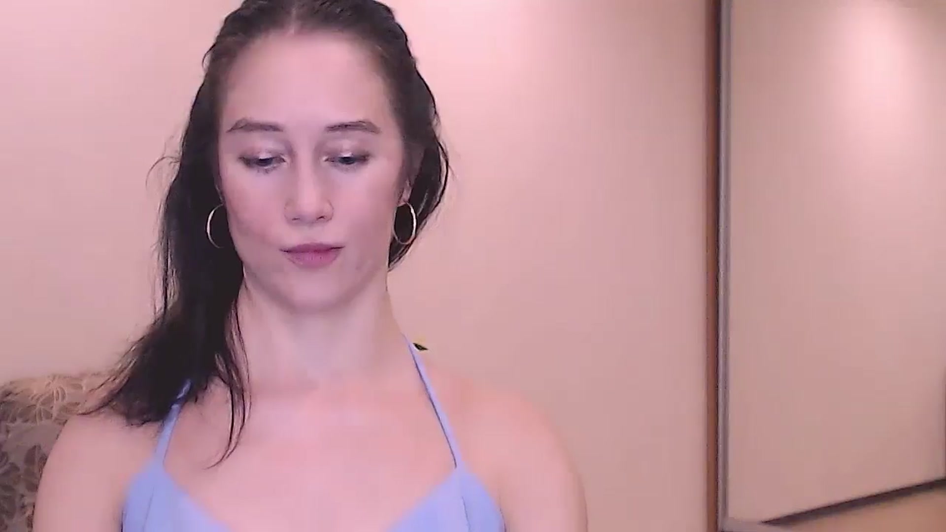 Gallery image thumbnail from ALYONKA__'s myfreecams stream on, 09/06/2025, 22:09 image 10 of 20