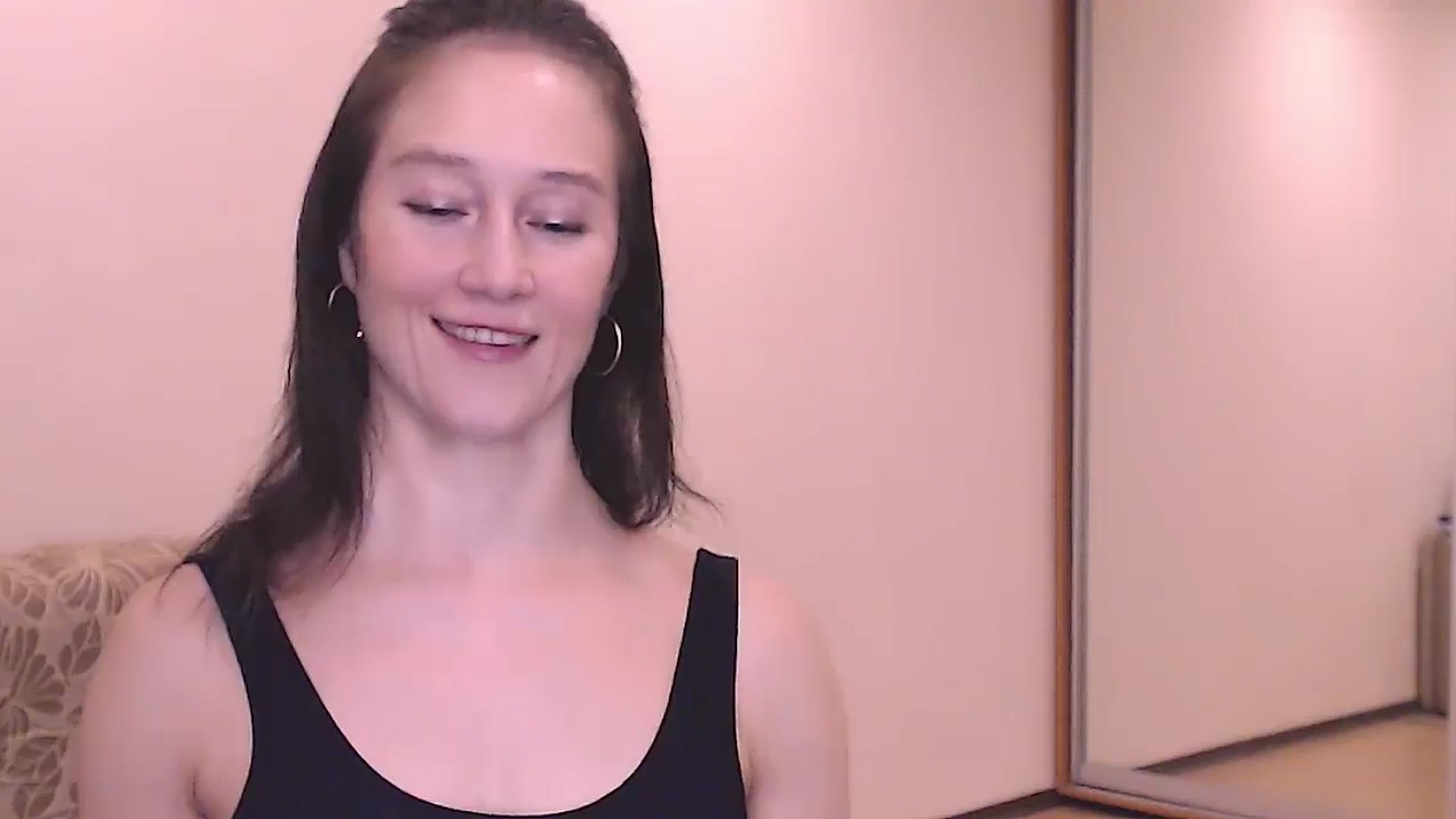 Gallery image thumbnail from ALYONKA__'s myfreecams stream on, 09/11/2025, 20:23 image 12 of 20