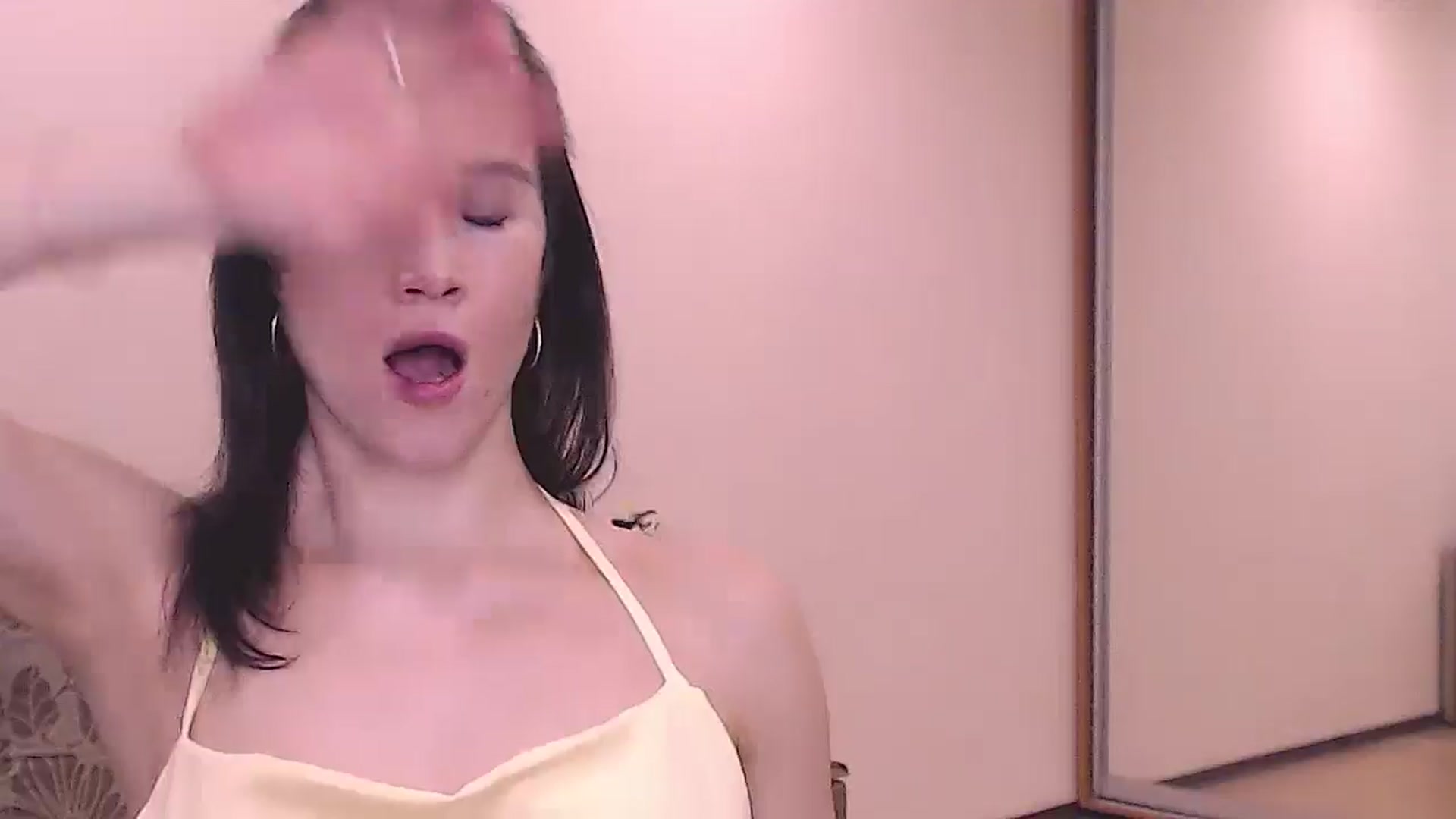 Gallery image thumbnail from ALYONKA__'s myfreecams stream on, 09/13/2025, 23:09 image 16 of 20