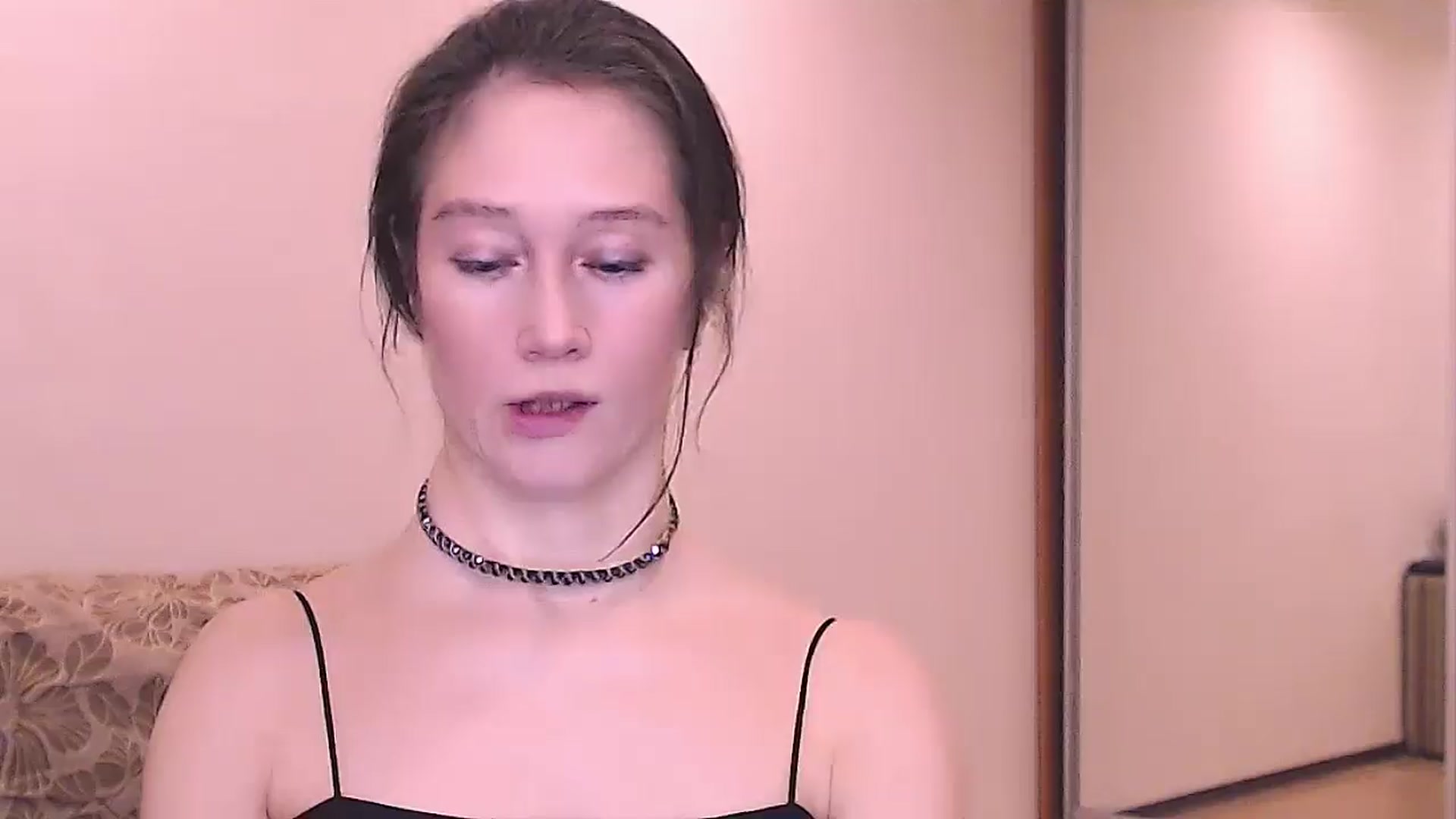 Gallery image thumbnail from ALYONKA__'s myfreecams stream on, 12/20/2025, 19:27 image 10 of 20
