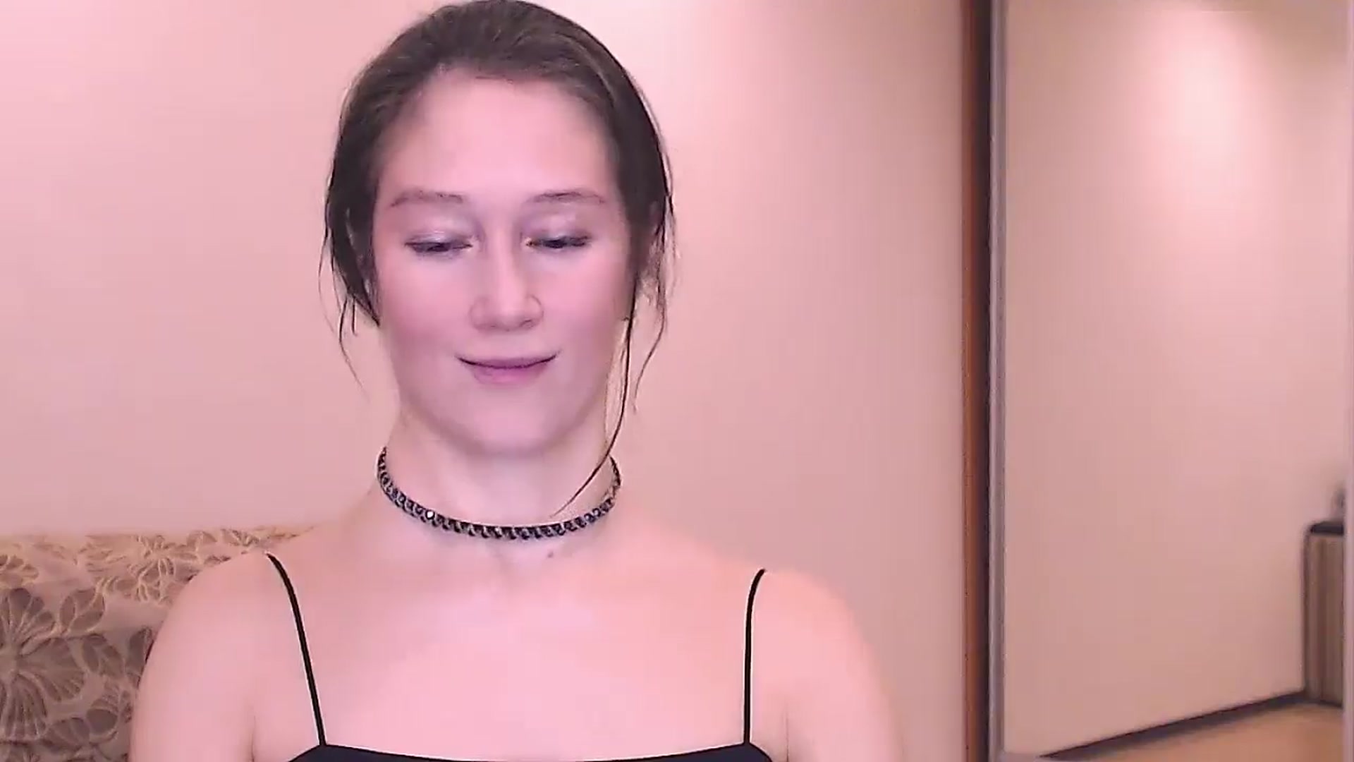Gallery image thumbnail from ALYONKA__'s myfreecams stream on, 12/20/2025, 19:27 image 15 of 20