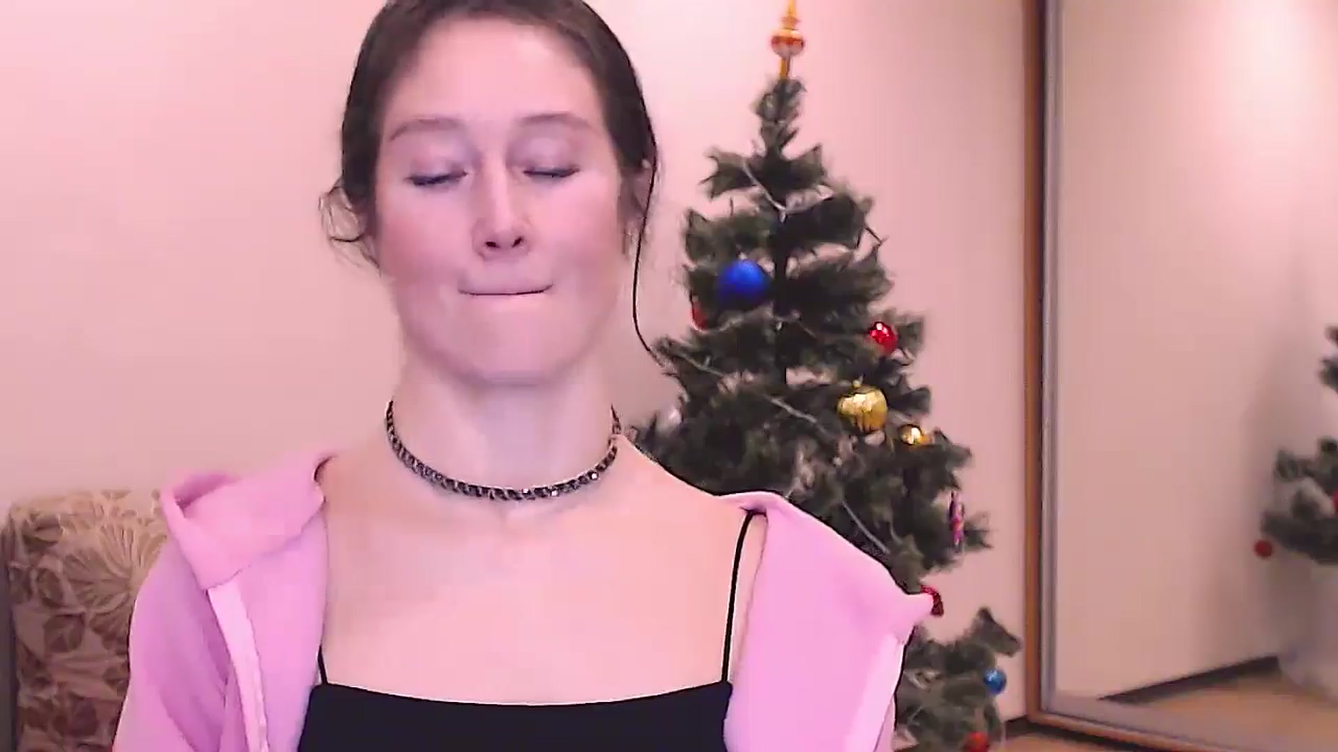 Gallery image thumbnail from ALYONKA__'s myfreecams stream on, 01/03/2026, 19:15 image 12 of 20