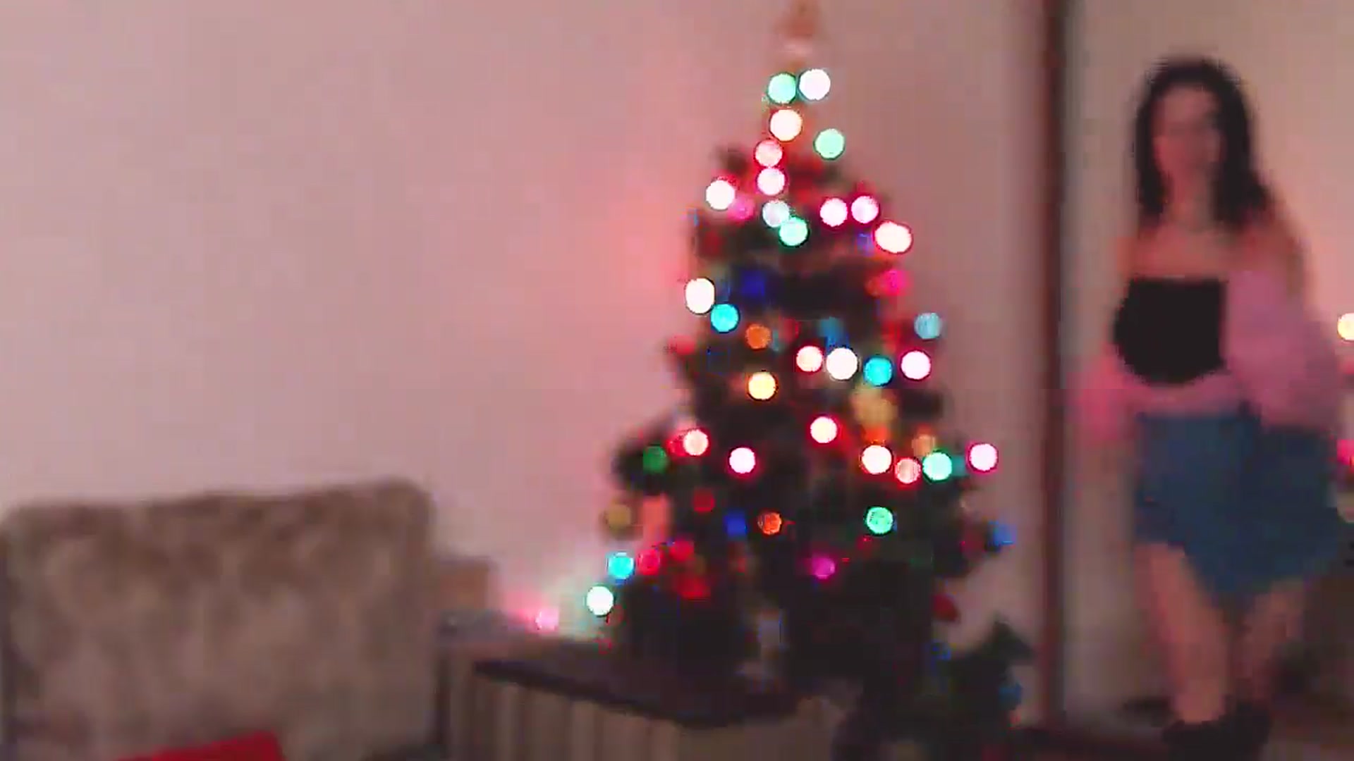 Gallery image thumbnail from ALYONKA__'s myfreecams stream on, 01/03/2026, 19:54 image 9 of 20